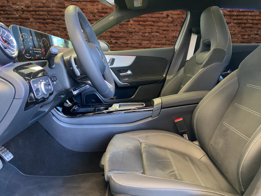 MERCEDES-BENZ A 250 4Matic 8G-DCT - 12