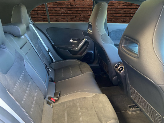 MERCEDES-BENZ A 250 4Matic 8G-DCT - 14