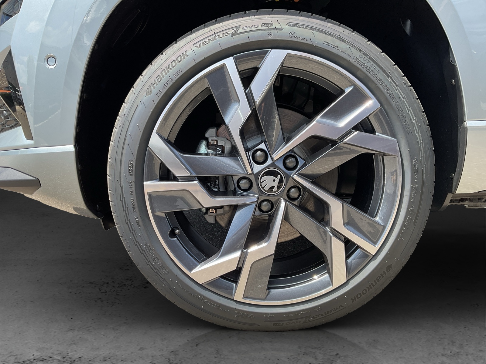SKODA Karoq 2.0 TSI SportLine 4x4 DSG - 13