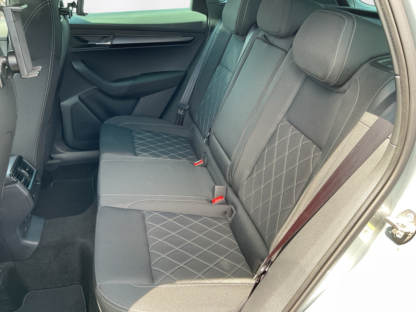 SKODA Karoq 2.0 TSI SportLine 4x4 DSG - 11