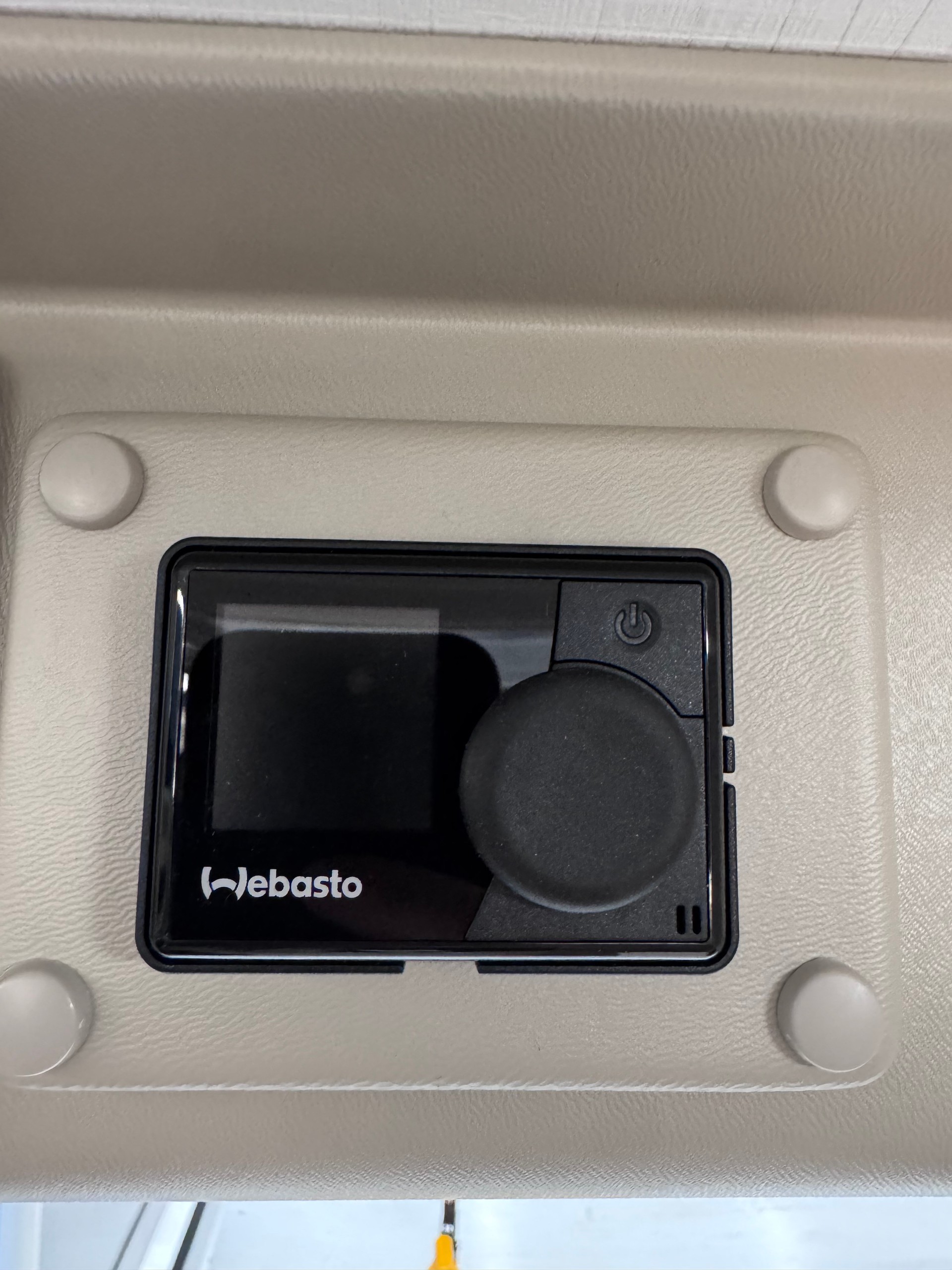 CHALLENGER V210 Sport Edition 2026 - 17