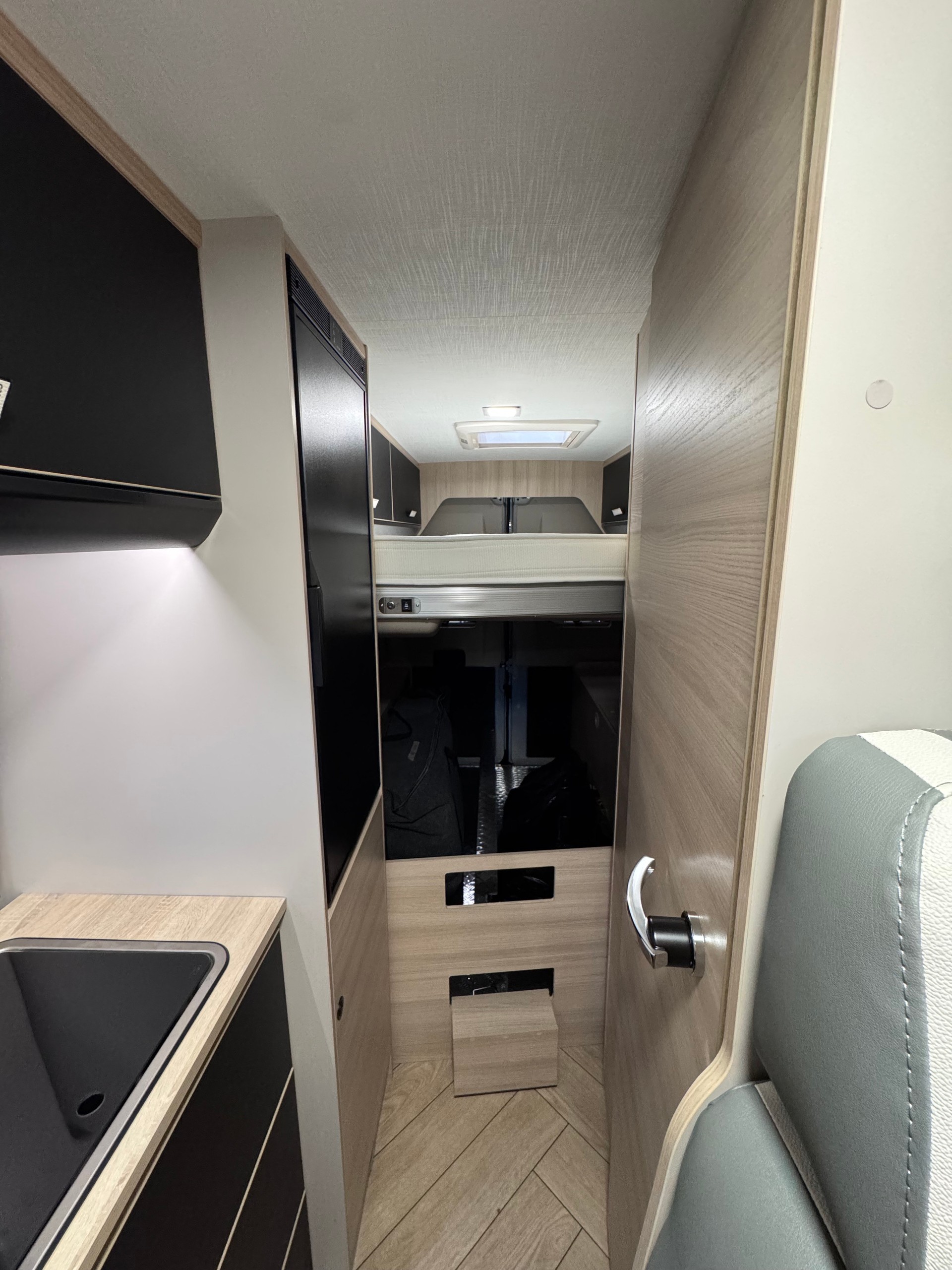 CHALLENGER V210 Sport Edition 2026 - 8