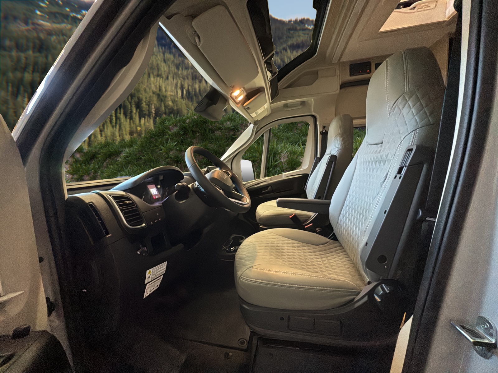 CHALLENGER V210 Sport Edition 2026 - 6