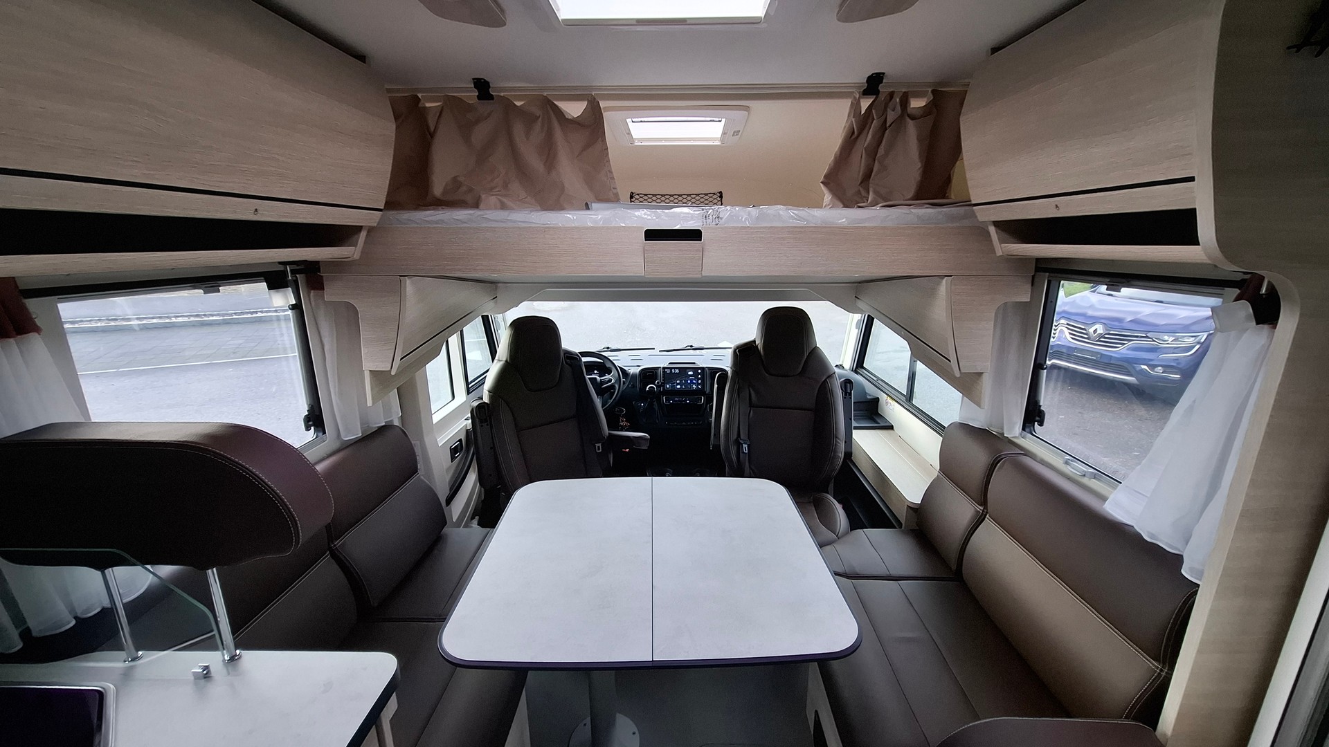 RAPIDO 8066dF AL-KO ALDE 180PS Automatique - 9