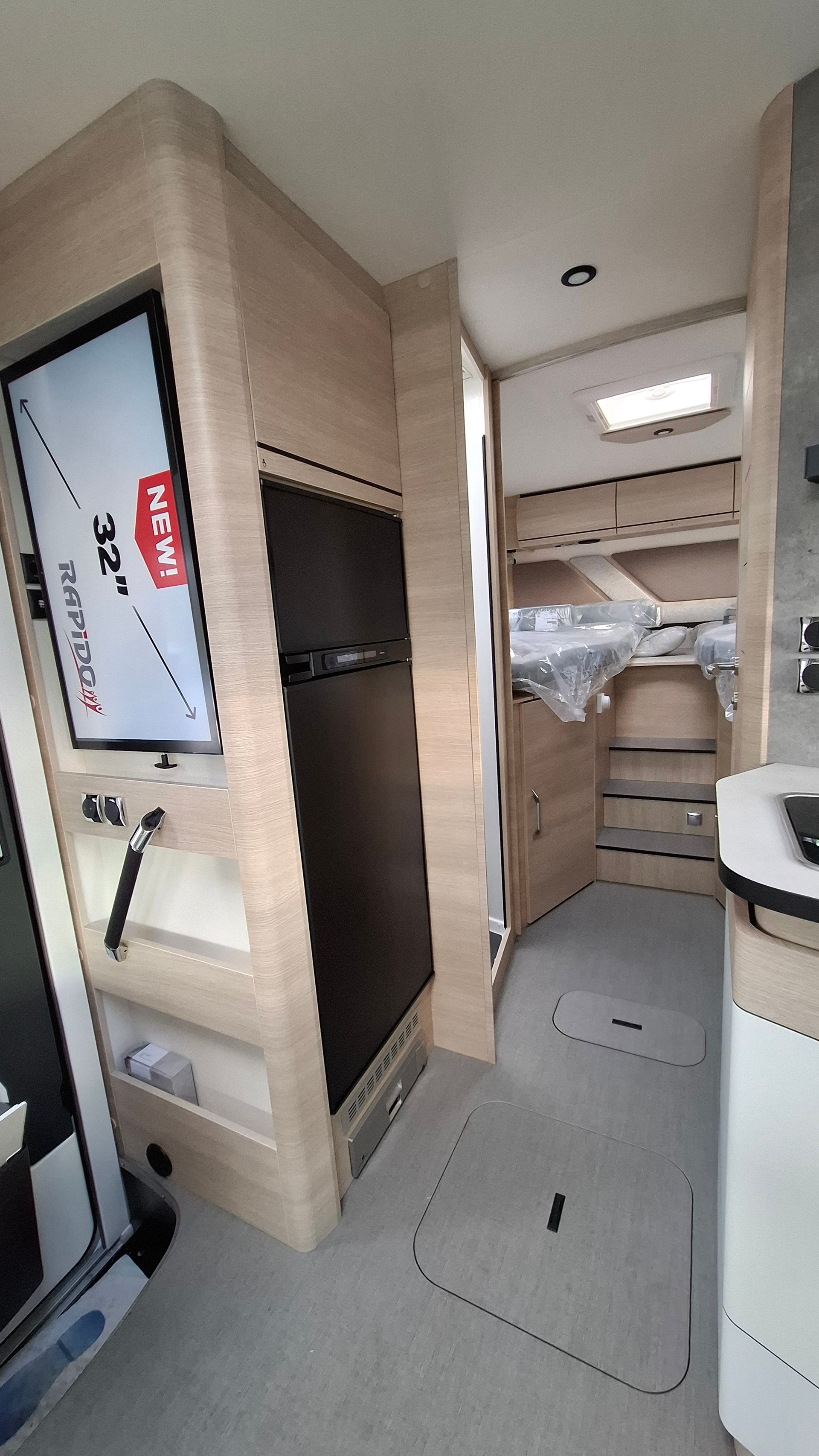 RAPIDO 8066dF AL-KO ALDE 180PS Automatique - 10