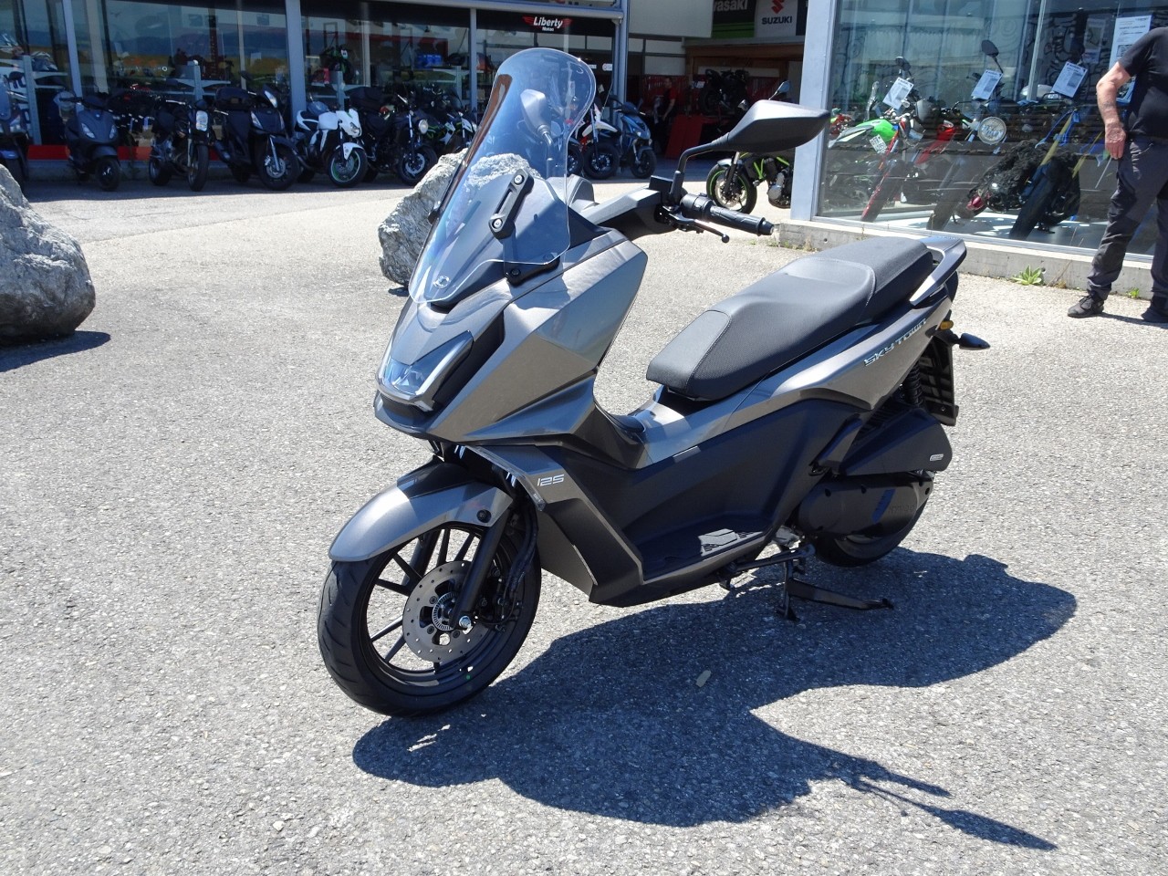 KYMCO Sky Town 125 - 3