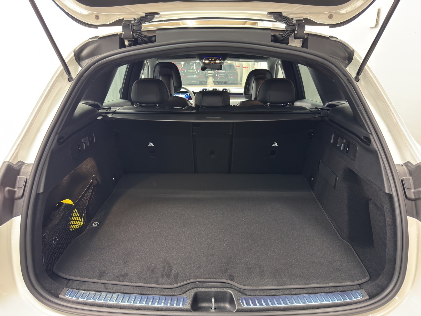 MERCEDES-BENZ GLC 220 d Avantgarde 4Matic - 11