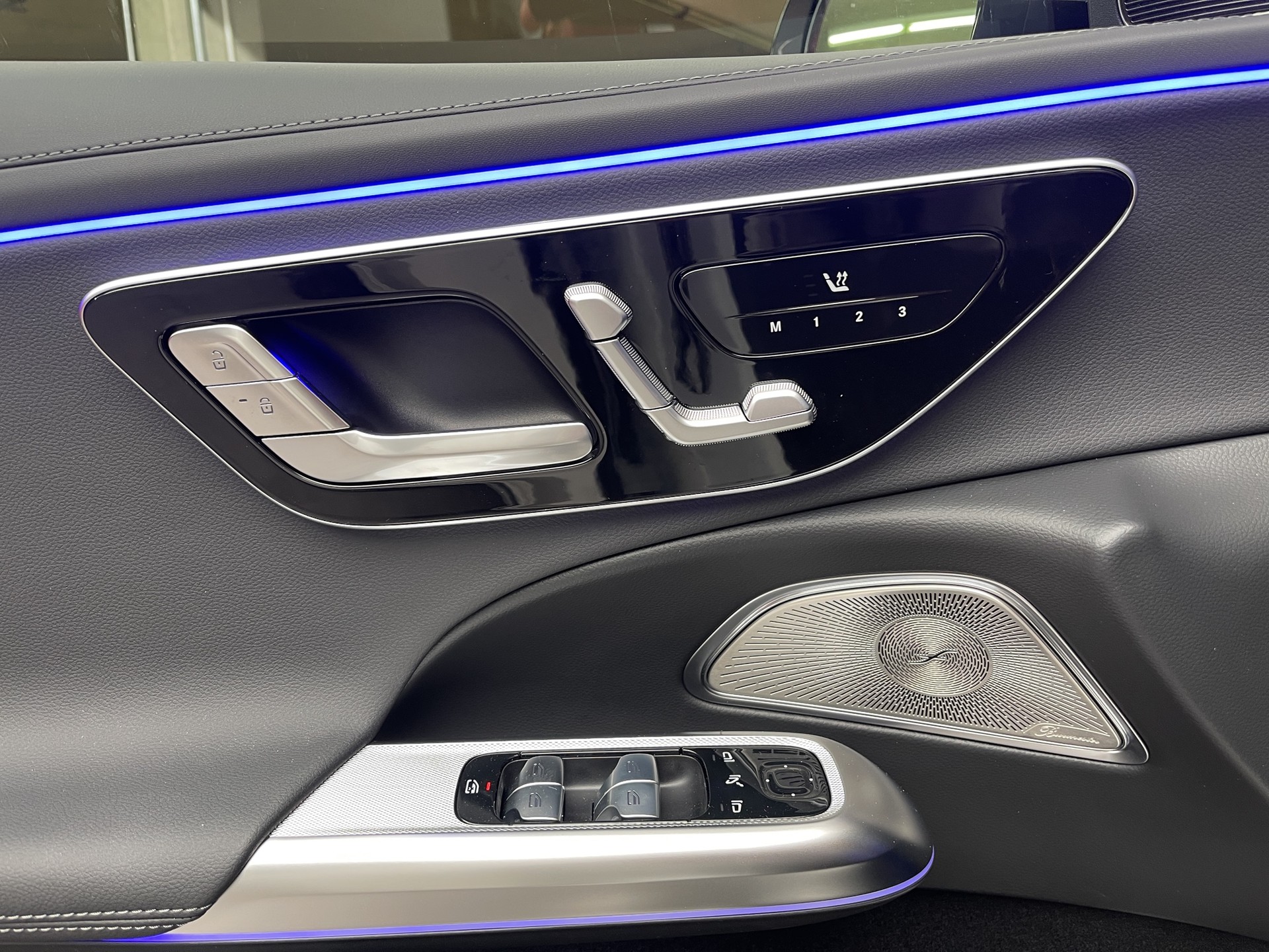 MERCEDES-BENZ E 220 d 4MATIC T-Modell 9G-Tronic - 8