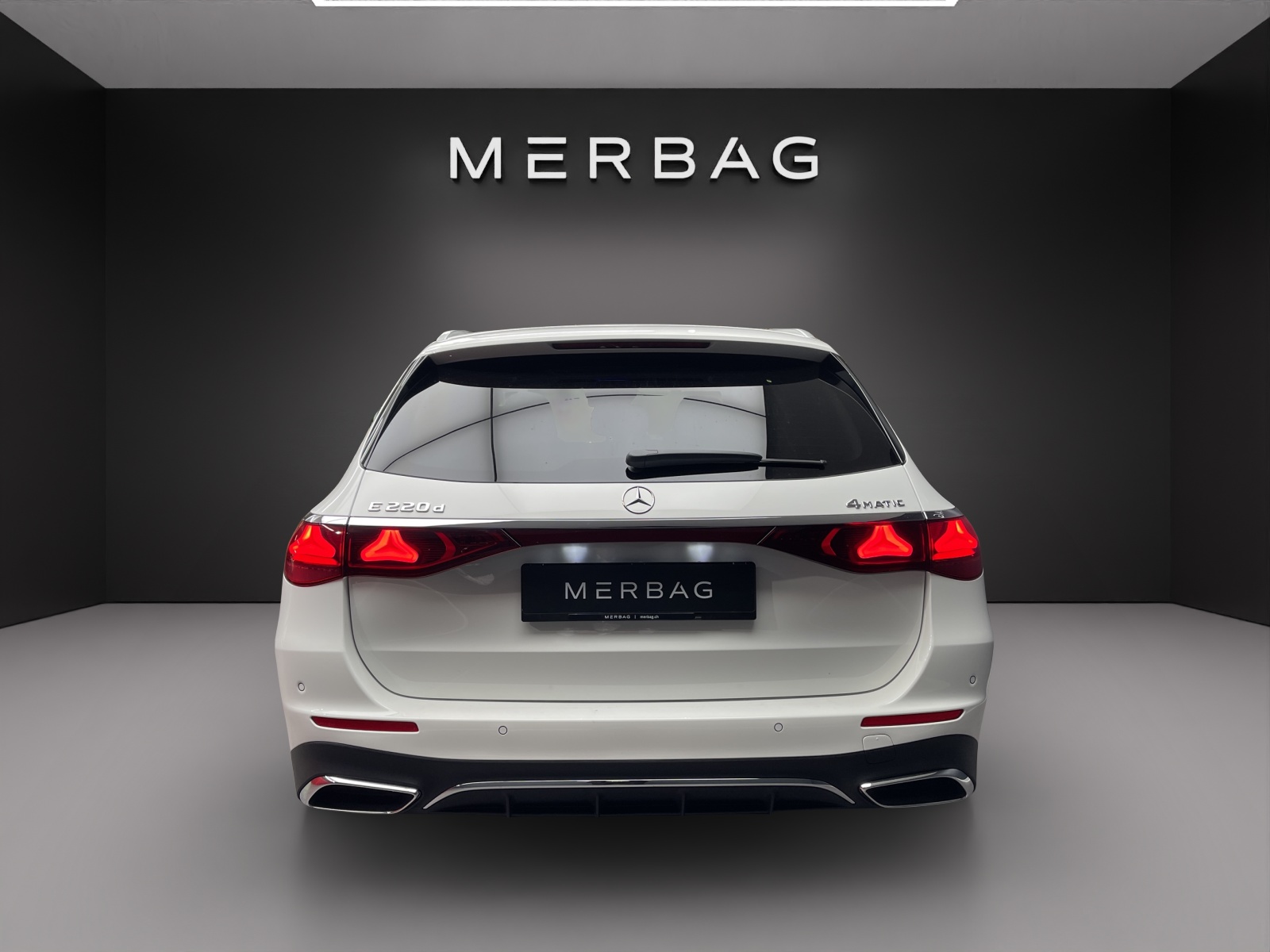 MERCEDES-BENZ E 220 d 4MATIC T-Modell 9G-Tronic - 4