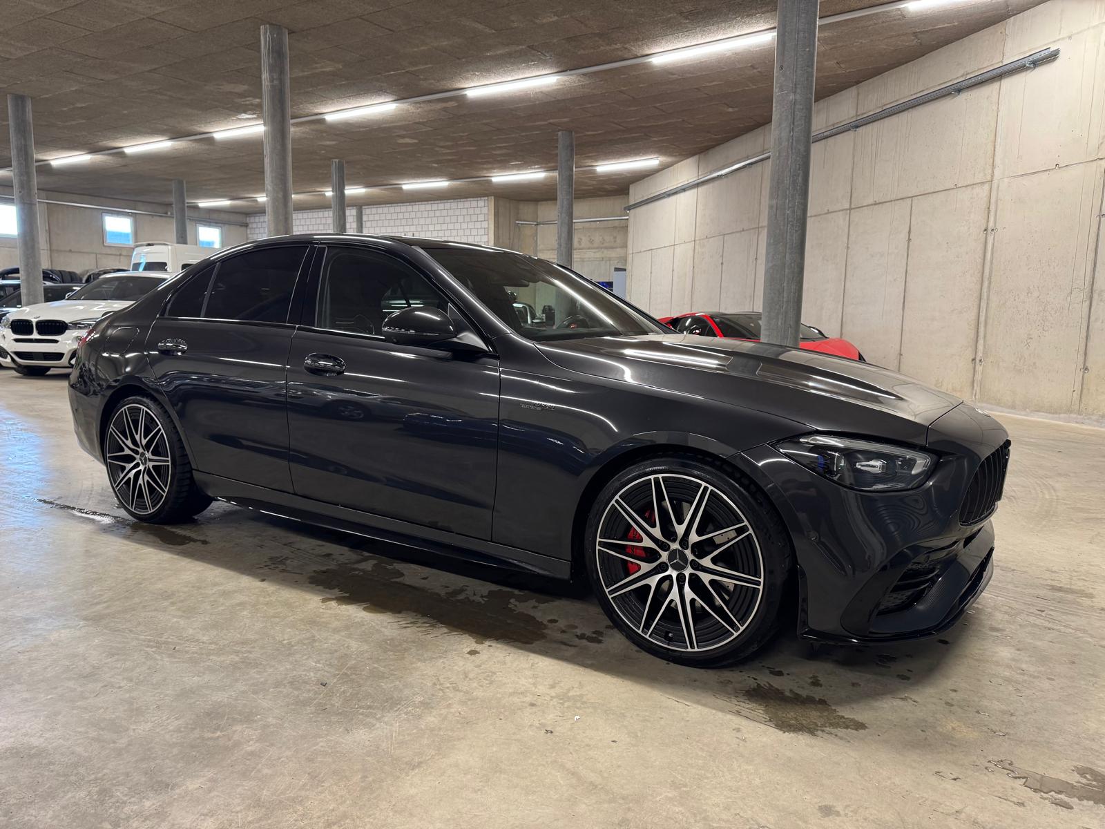 MERCEDES-BENZ C 43 AMG T 4 Matic