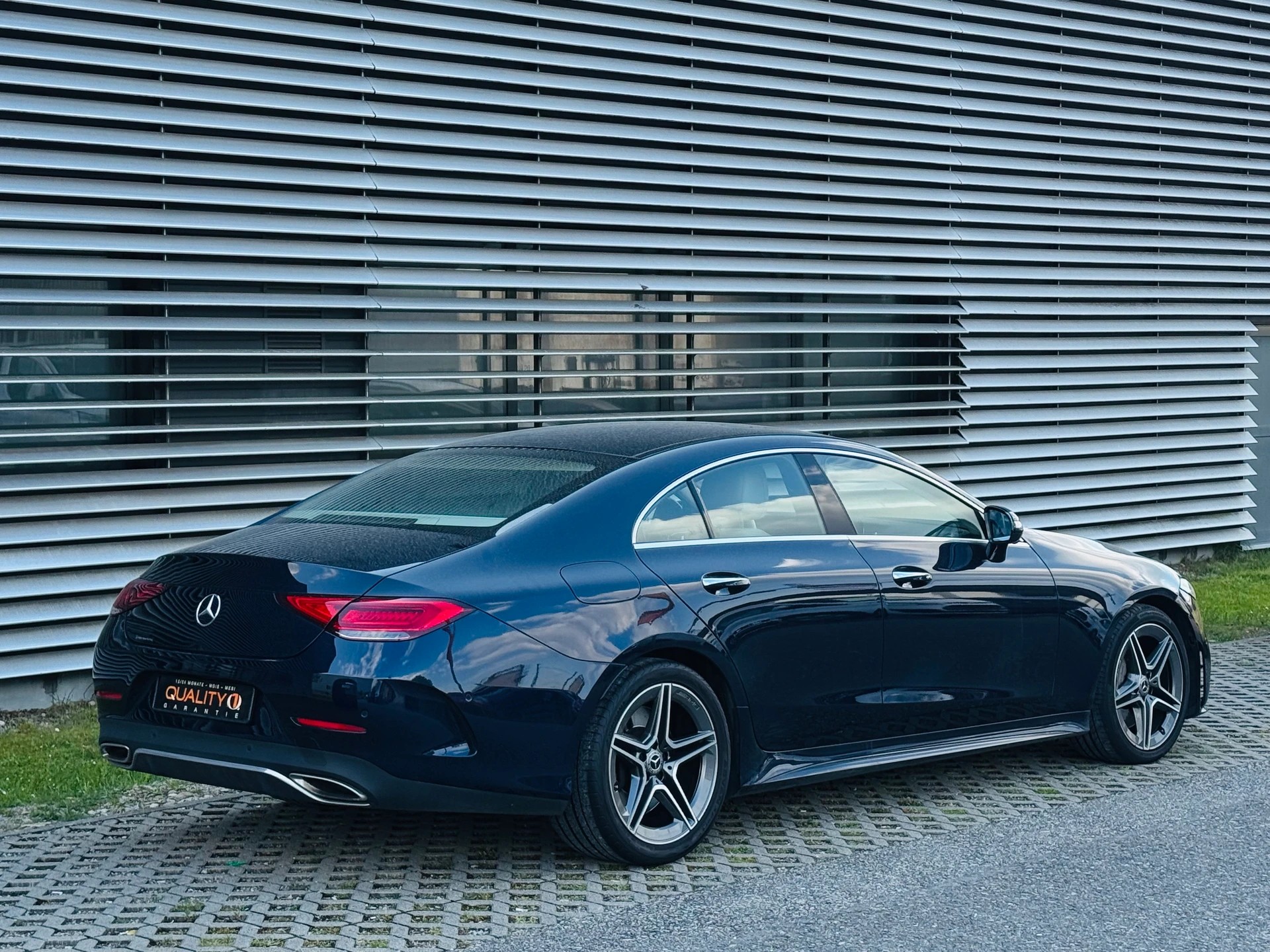 MERCEDES-BENZ CLS 450 4Matic AMG Line 9G-Tronic - 15