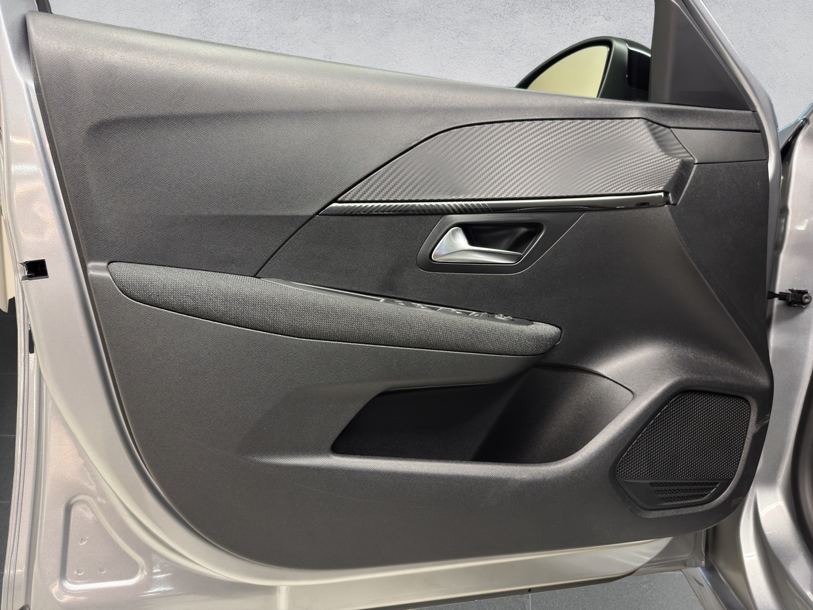 PEUGEOT 208 1.2 PureTech Style - 15