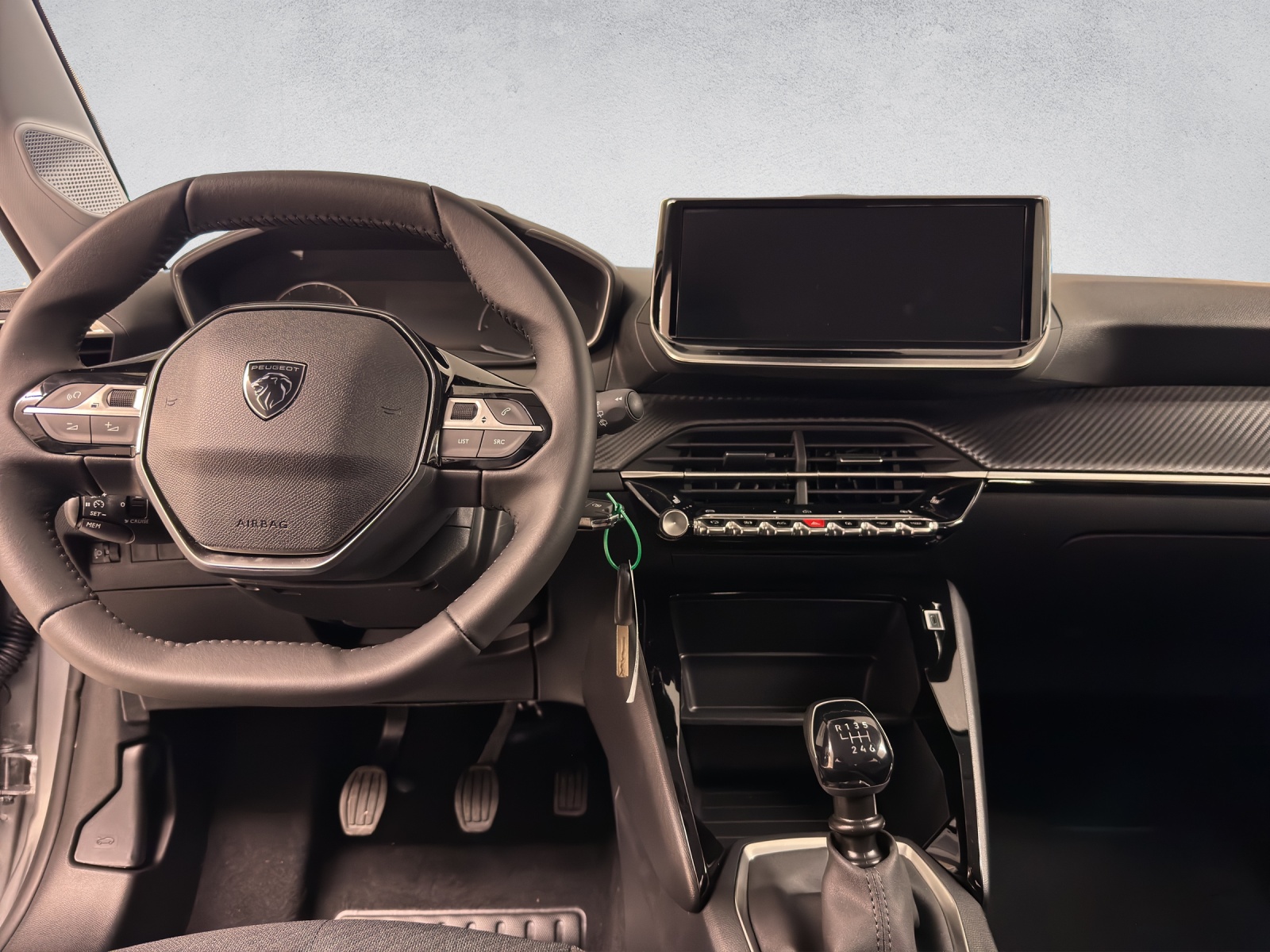 PEUGEOT 208 1.2 PureTech Style - 9