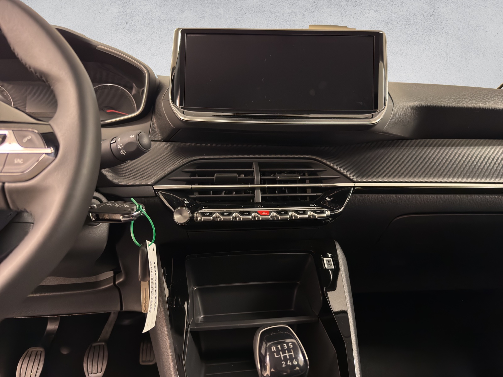 PEUGEOT 208 1.2 PureTech Style - 10