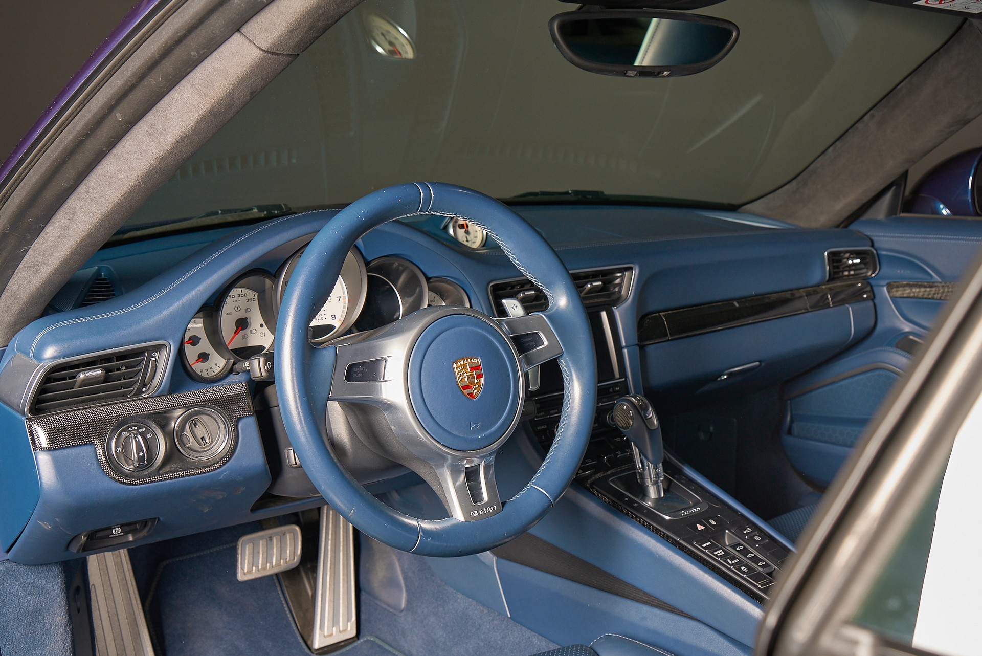 PORSCHE 911 Turbo PDK - 13