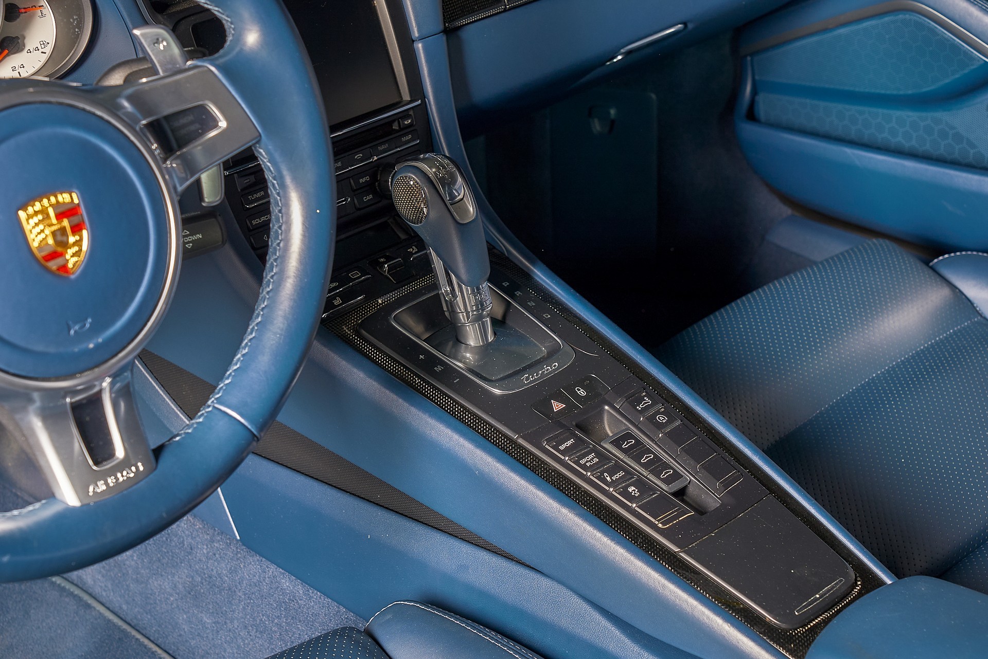 PORSCHE 911 Turbo PDK - 14