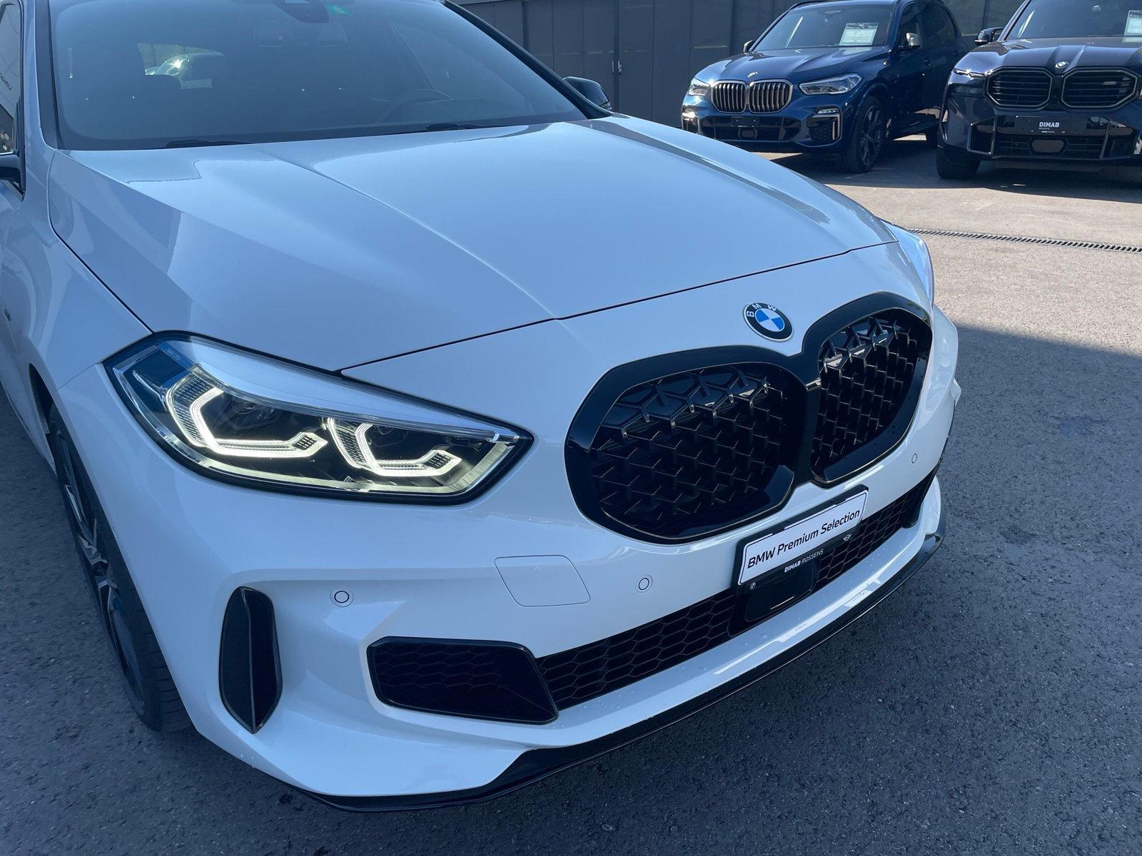BMW M135i xDrive - 23