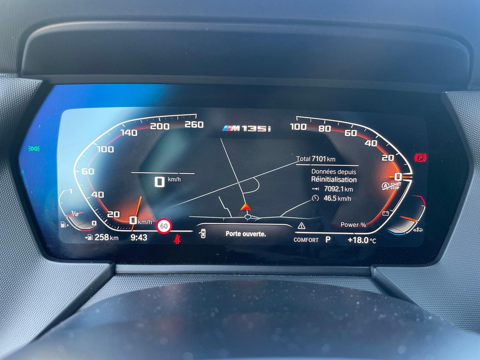 BMW M135i xDrive - 13