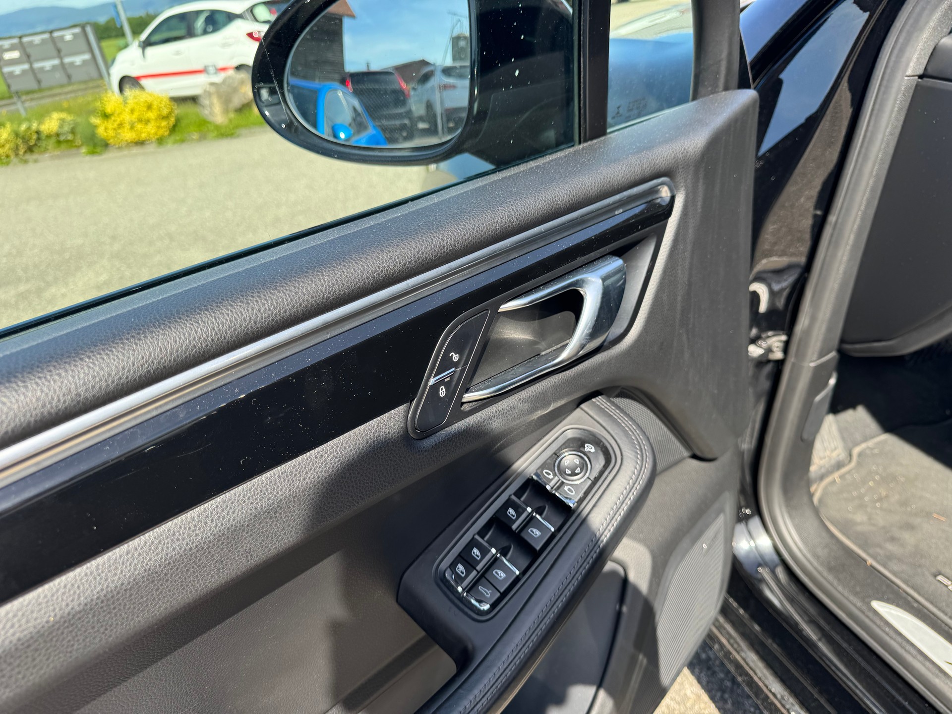 PORSCHE Macan GTS PDK - 5