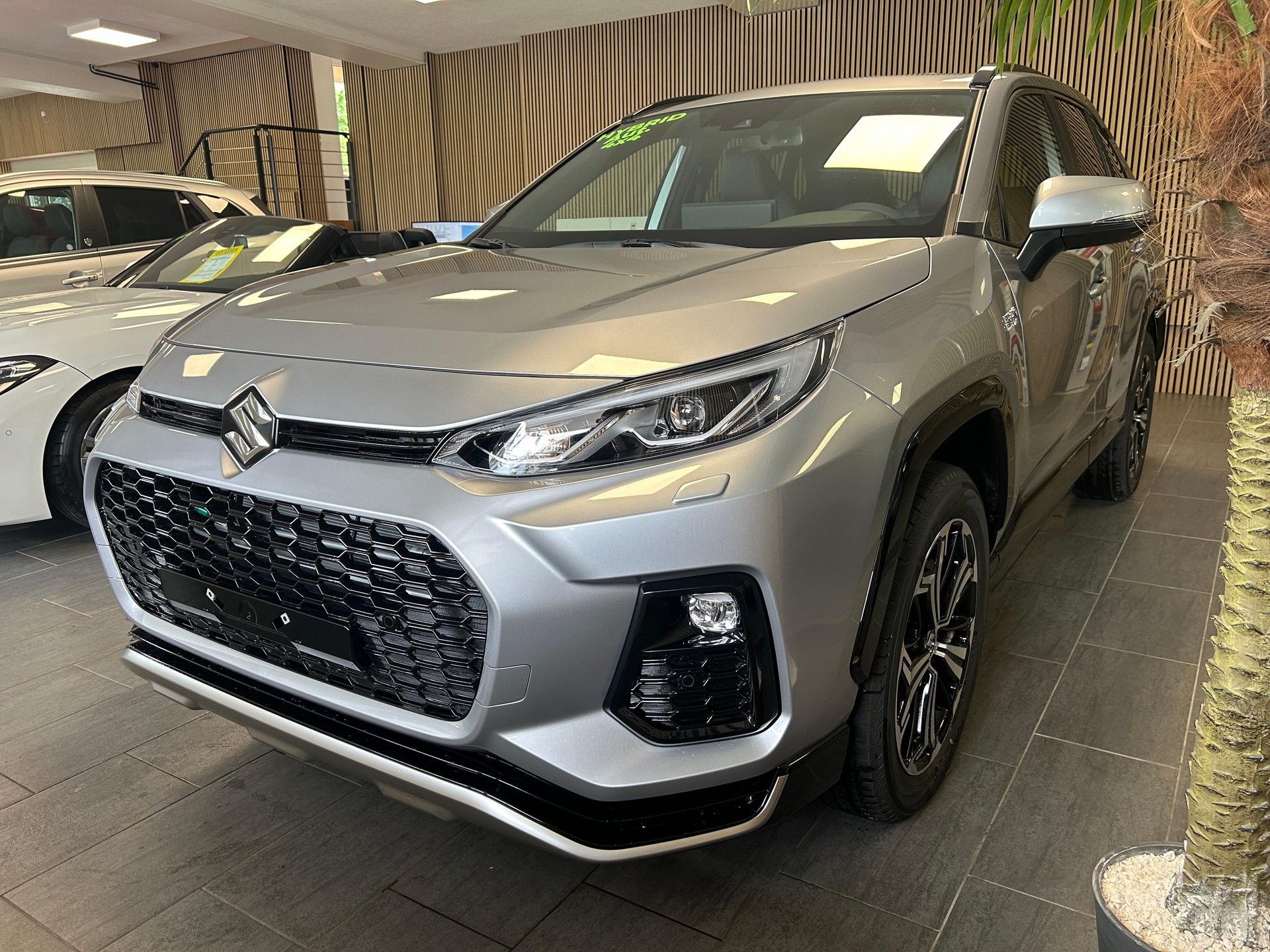 SUZUKI Across 2.5 PHEV Compact Top 4x4 - 4