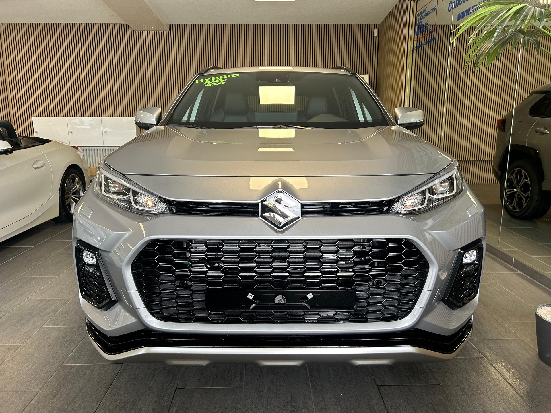 SUZUKI Across 2.5 PHEV Compact Top 4x4 - 23