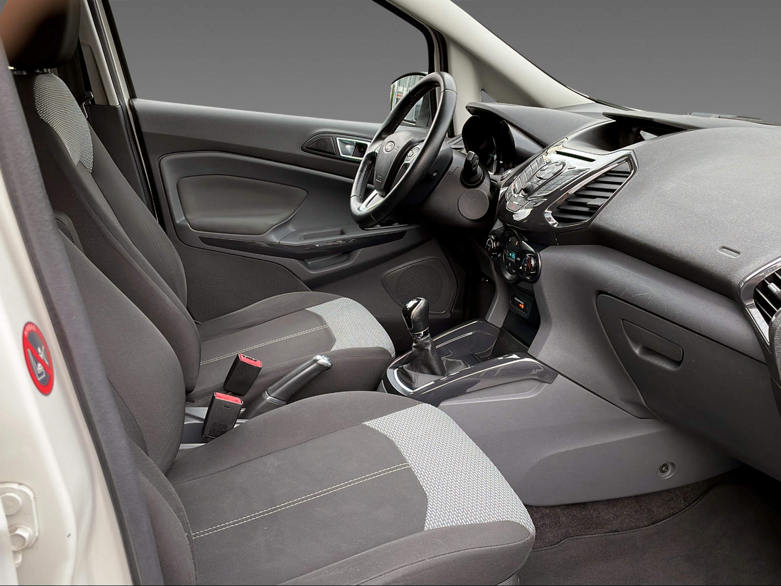FORD EcoSport 1.0 EcoB 125 Titanium - 8