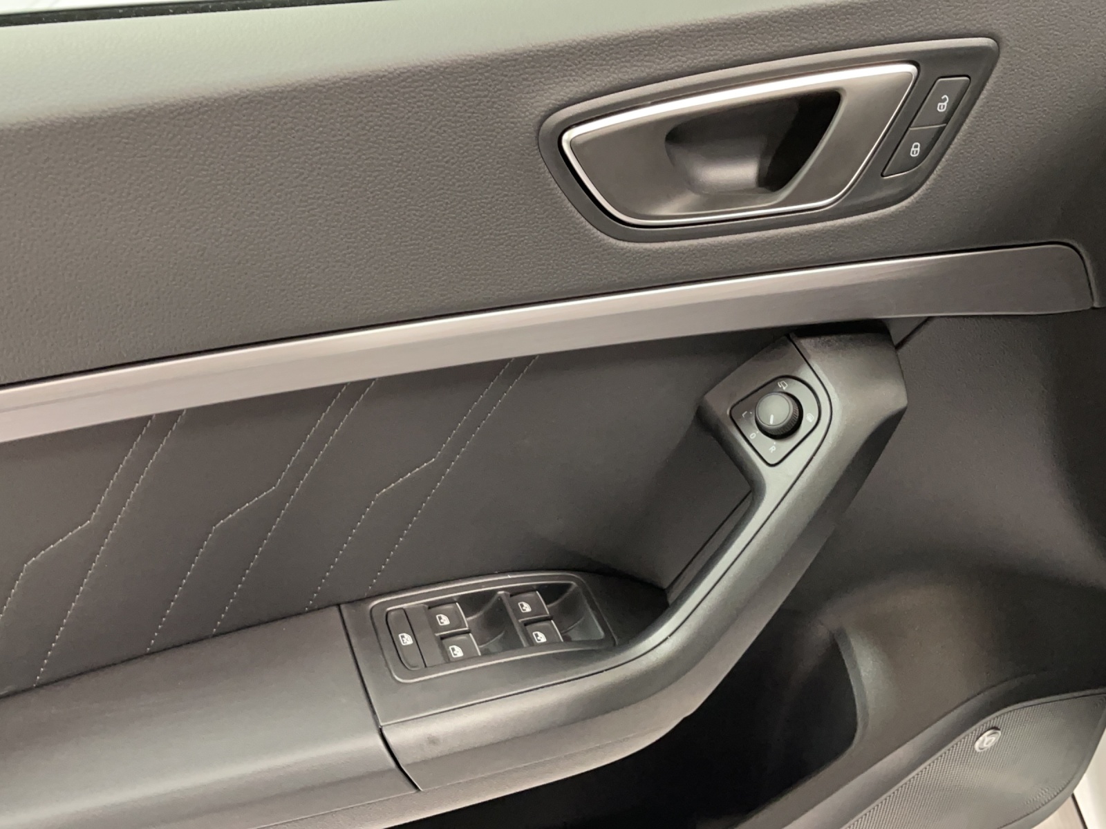 SEAT Ateca 2.0 TDI Move FR 4Drive DSG - 10