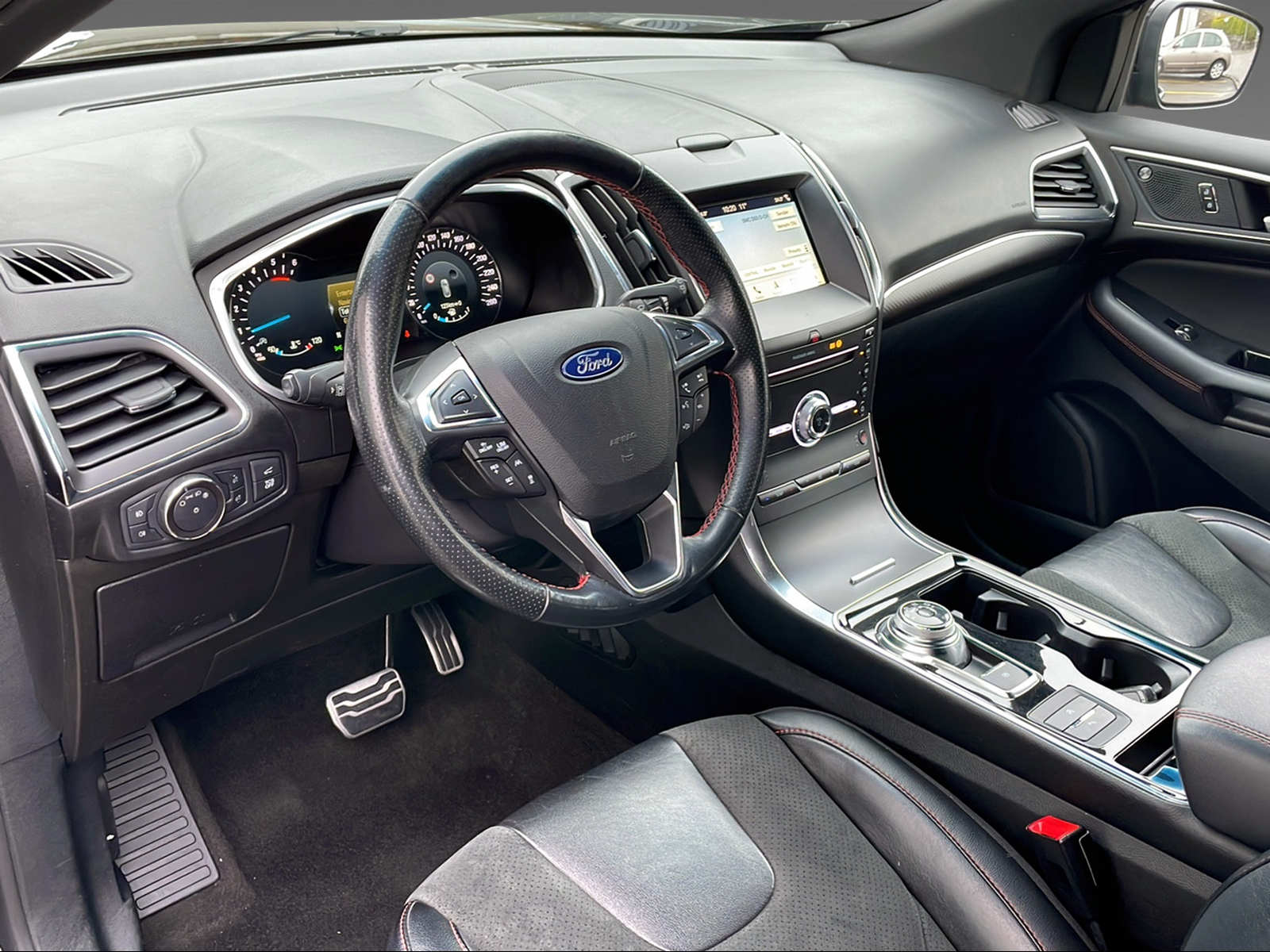 FORD Edge 2.0 EcoBlue 238 ST-Line - 5