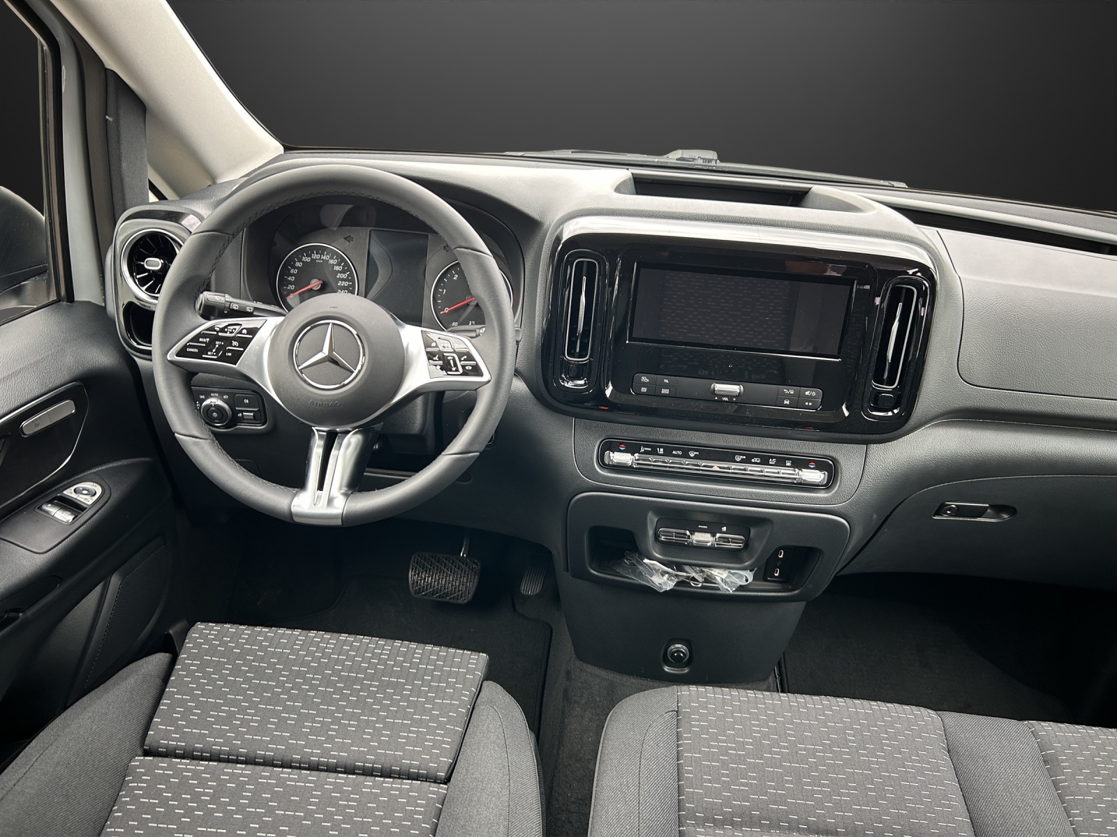 MERCEDES-BENZ Vito 119 CDI Lang Tourer 9G-Tronic 4M Select - 9