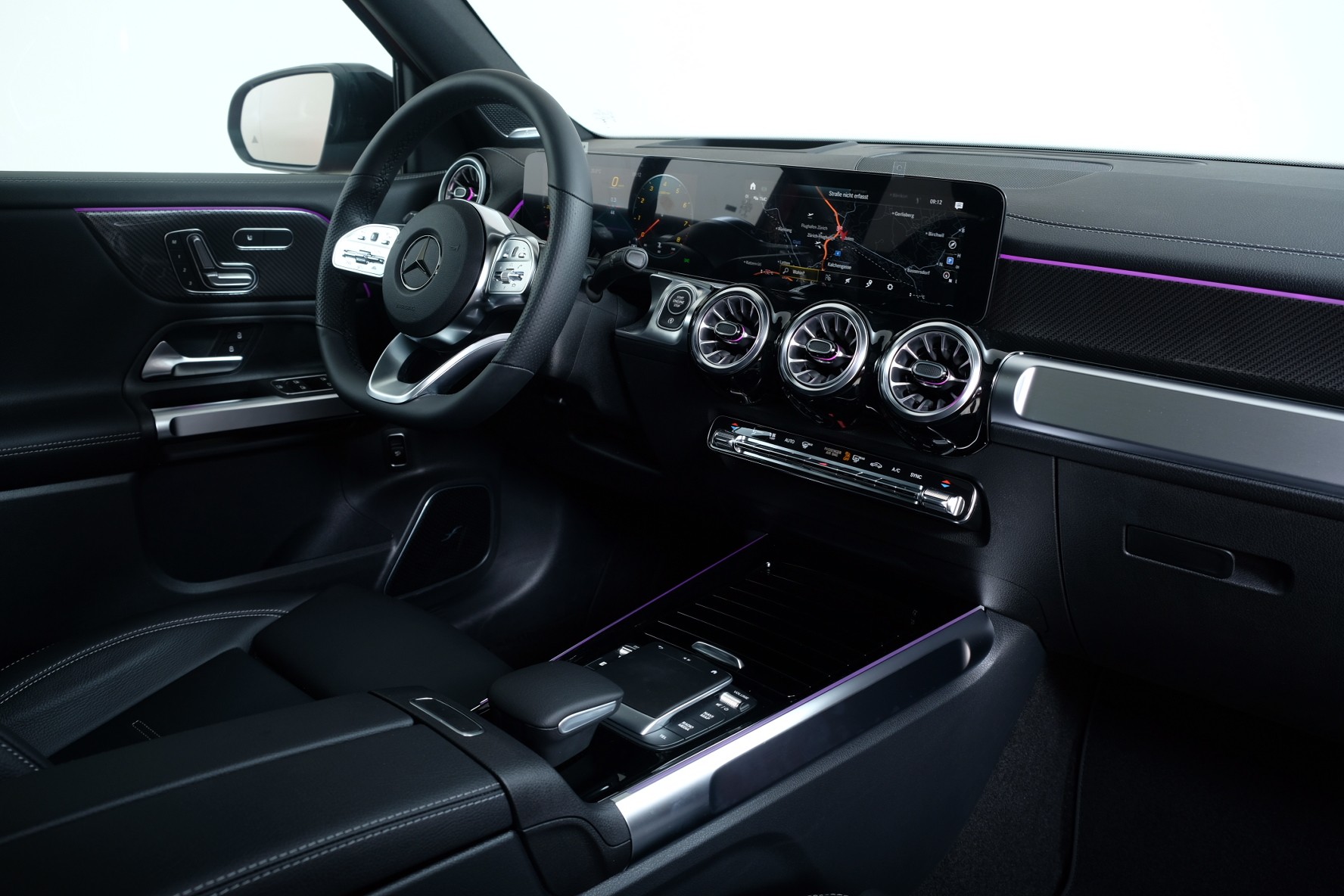 MERCEDES-BENZ GLB 250 4Matic AMG Line 8G-Tronic - 12