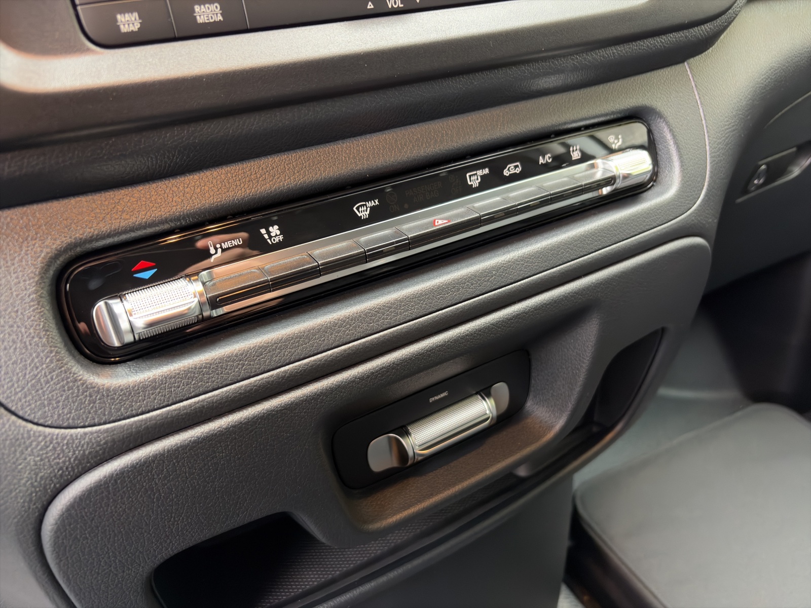 MERCEDES-BENZ eVito 129 KA L WORKER 90kWh - 14