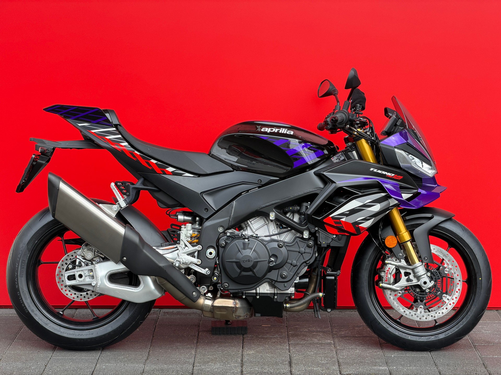 APRILIA Tuono V4 1100 E5+ Factory - 1