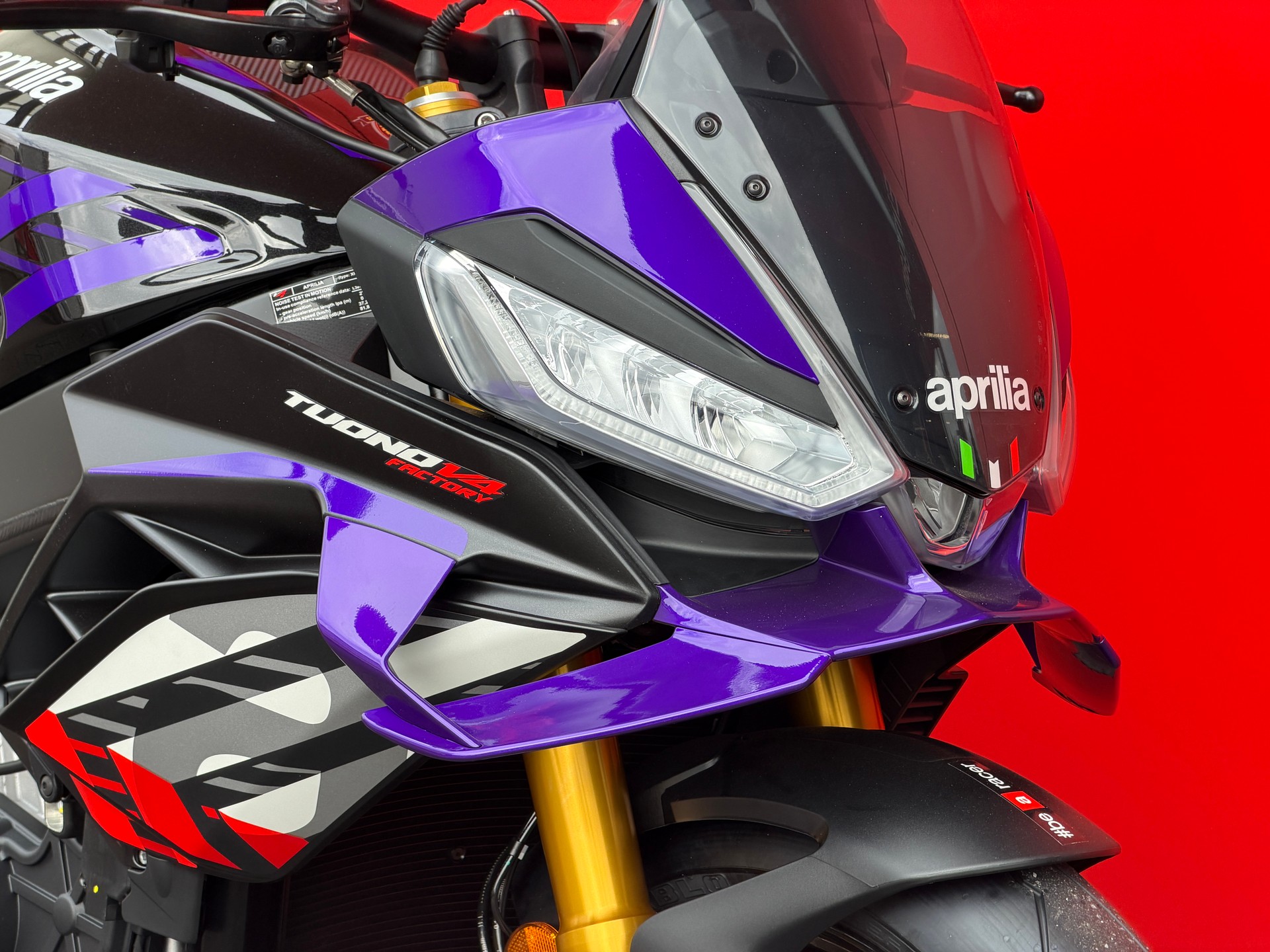 APRILIA Tuono V4 1100 E5+ Factory - 9