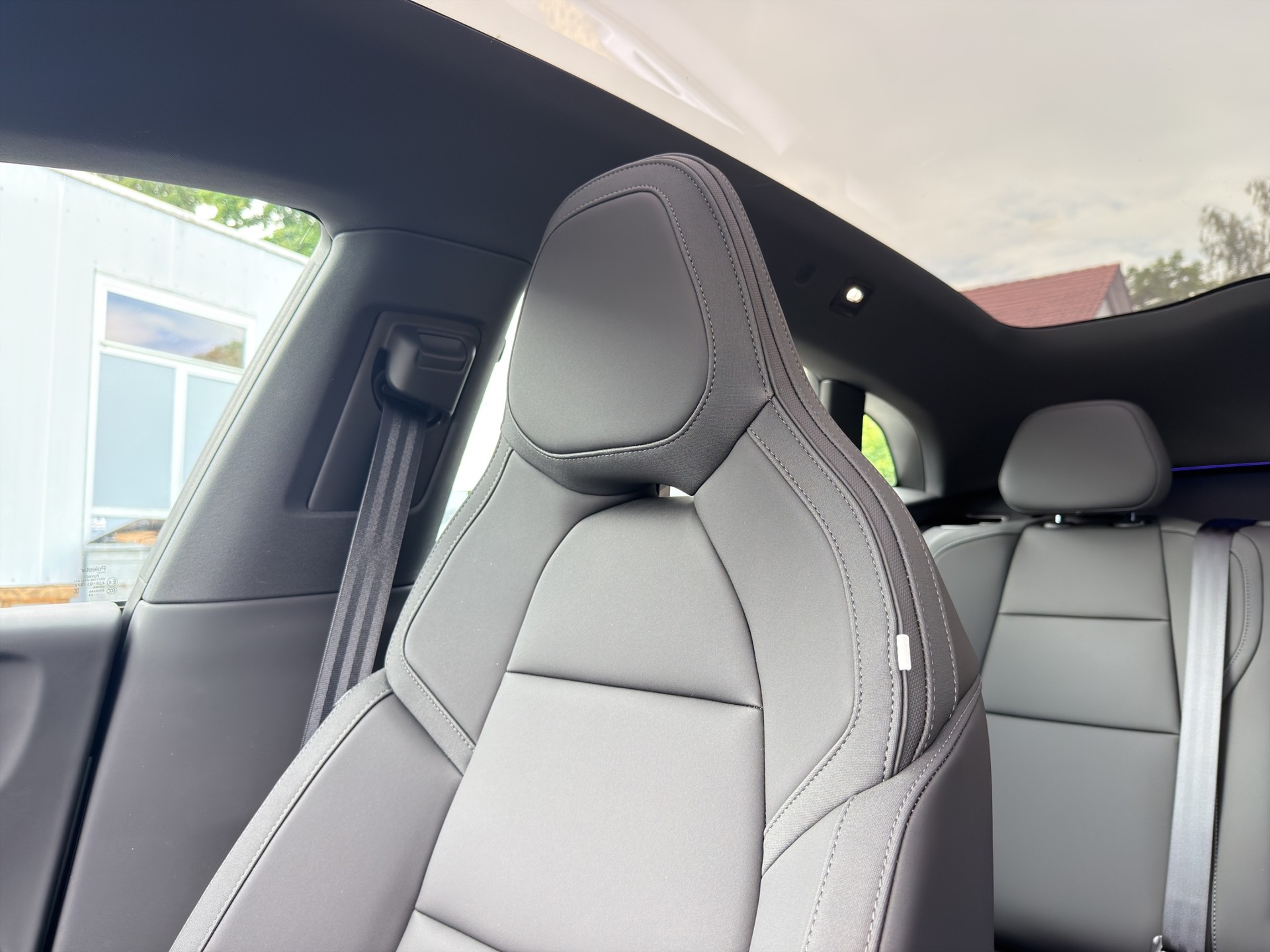 POLESTAR 4 Long Range Dual Motor - 41