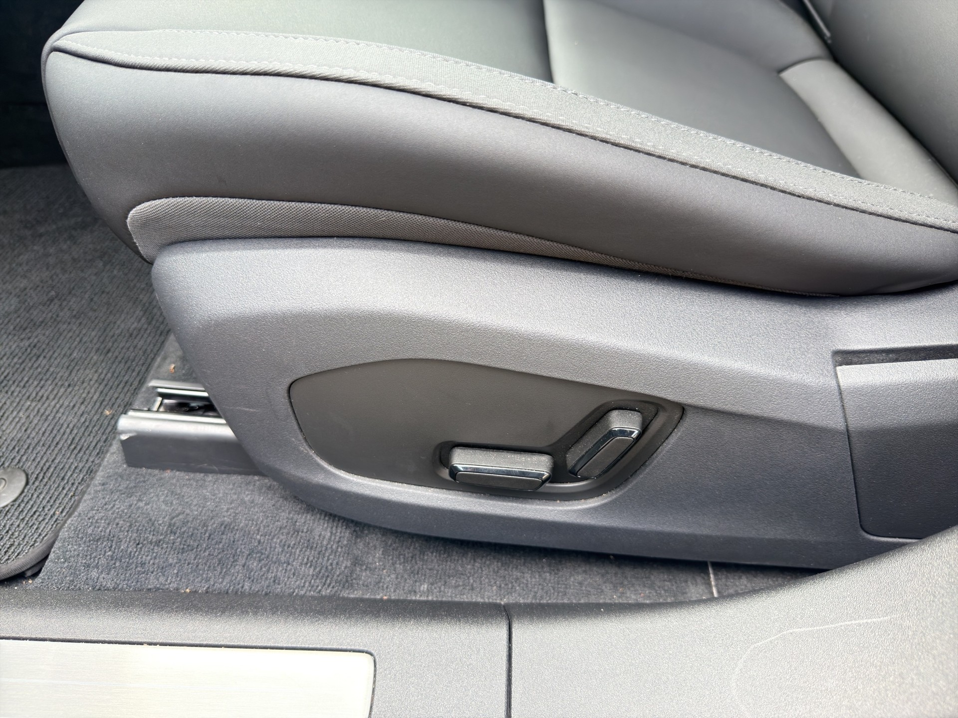 POLESTAR 4 Long Range Dual Motor - 38