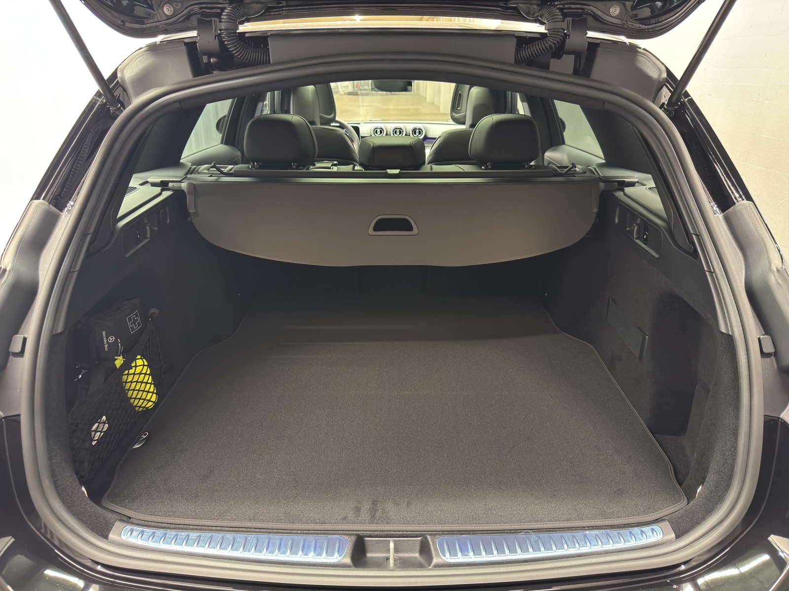 MERCEDES-BENZ C 220 d Swiss Star AMG Line 4matic Kombi - 11