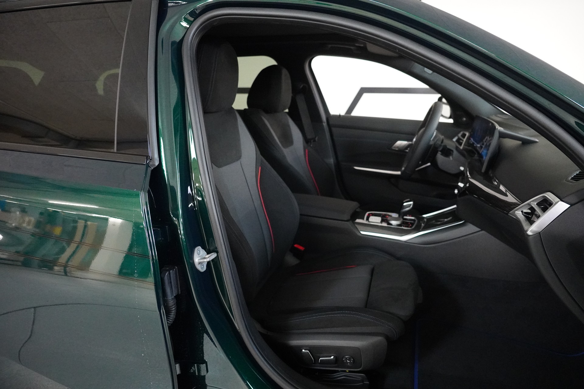 BMW-ALPINA D3 S BiTurbo Touring 3.0d xDrive Switch-Tronic - 15