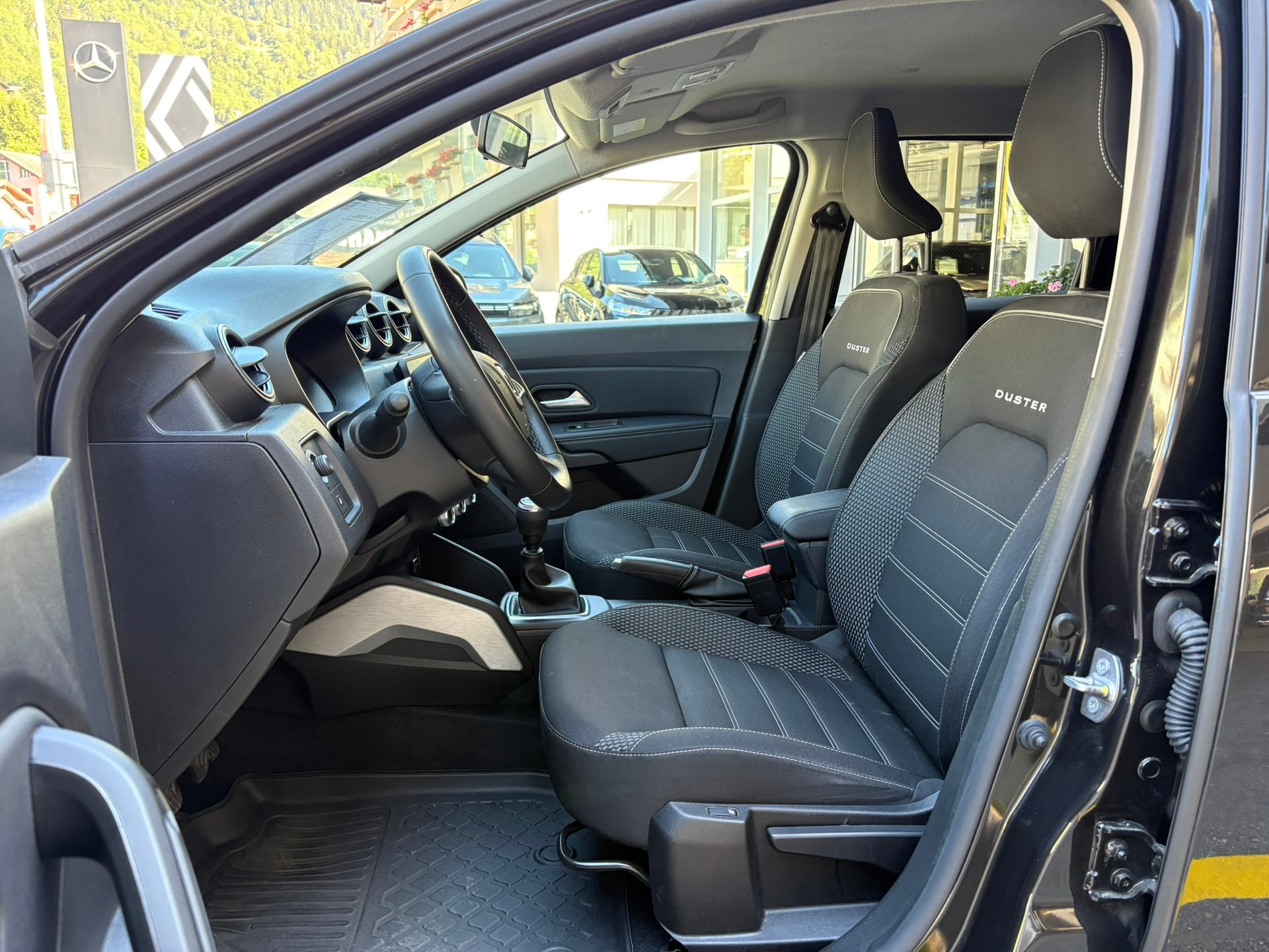 DACIA Duster TCe 150 Prest. 4x4 - 9