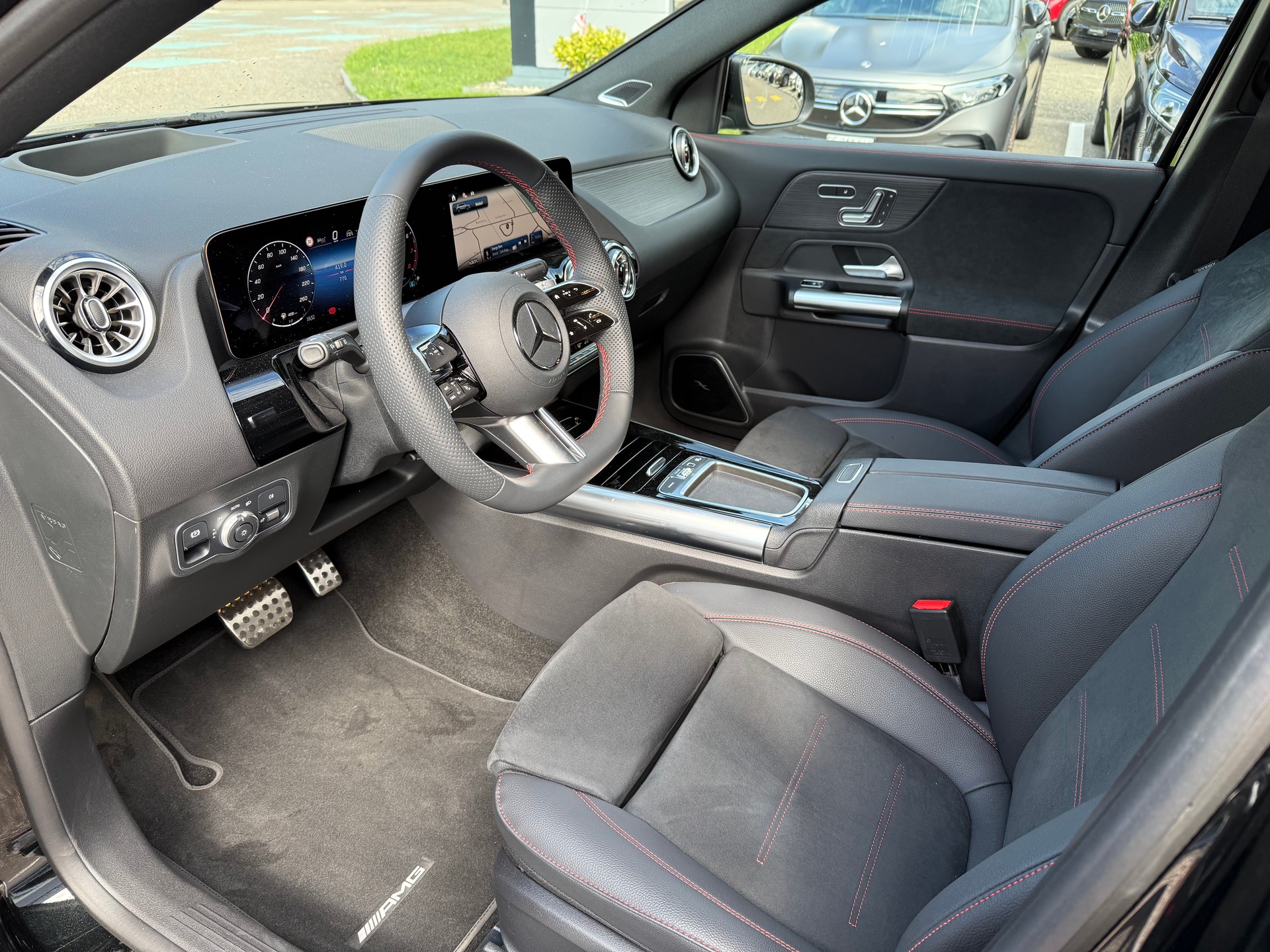 MERCEDES-BENZ GLA 200 Night Star 7G-D - 3