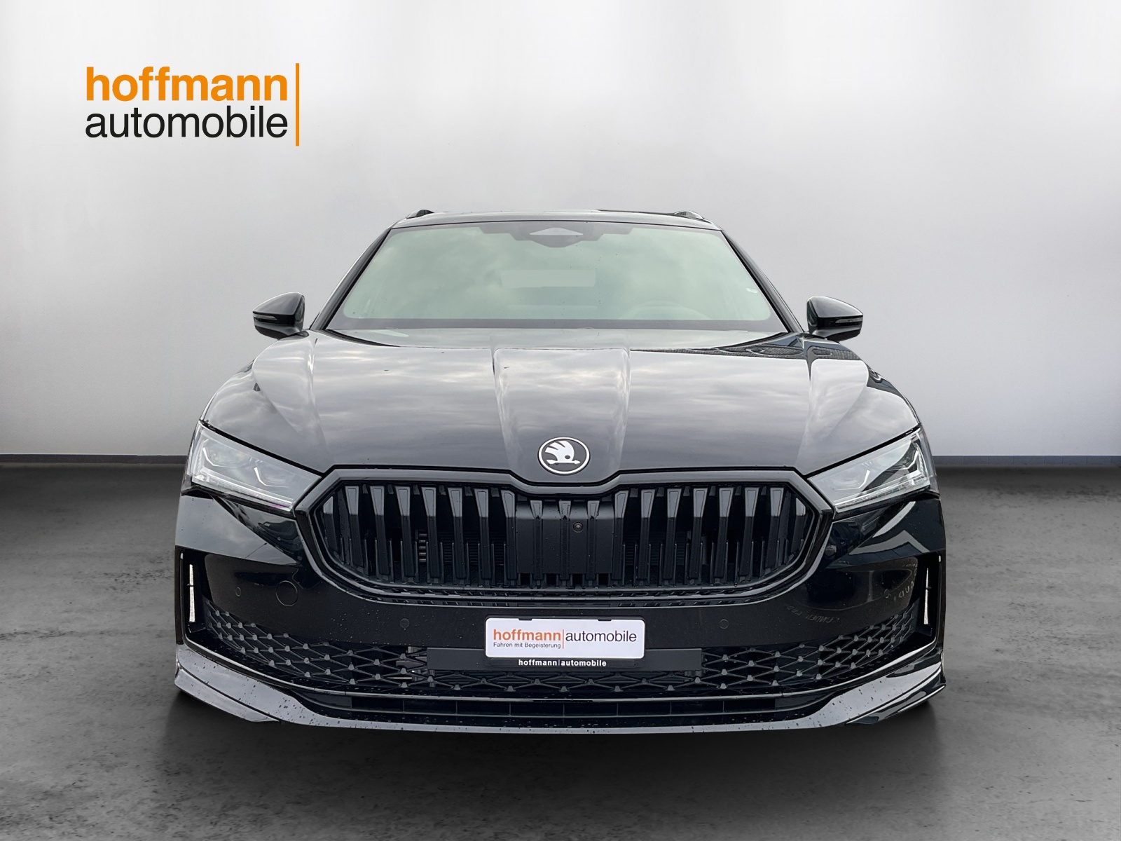 SKODA Superb Combi 2.0 TSI Sportline 4x4 DSG - 2