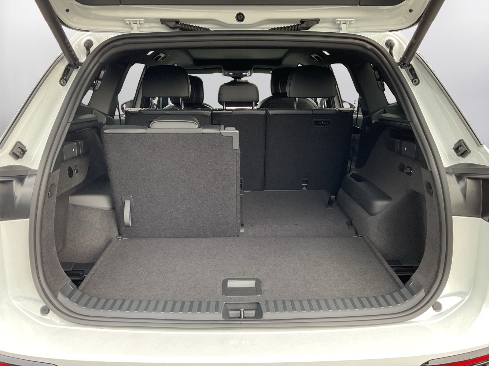 VW Tayron 2.0 TDI SCR R-Line 4Motion DSG - 12