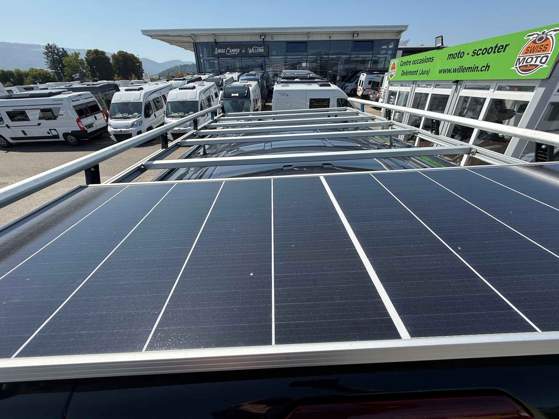 FORD Transit Custom 8 places (panneau solaire, onduleur, gallerie de toit) - 15