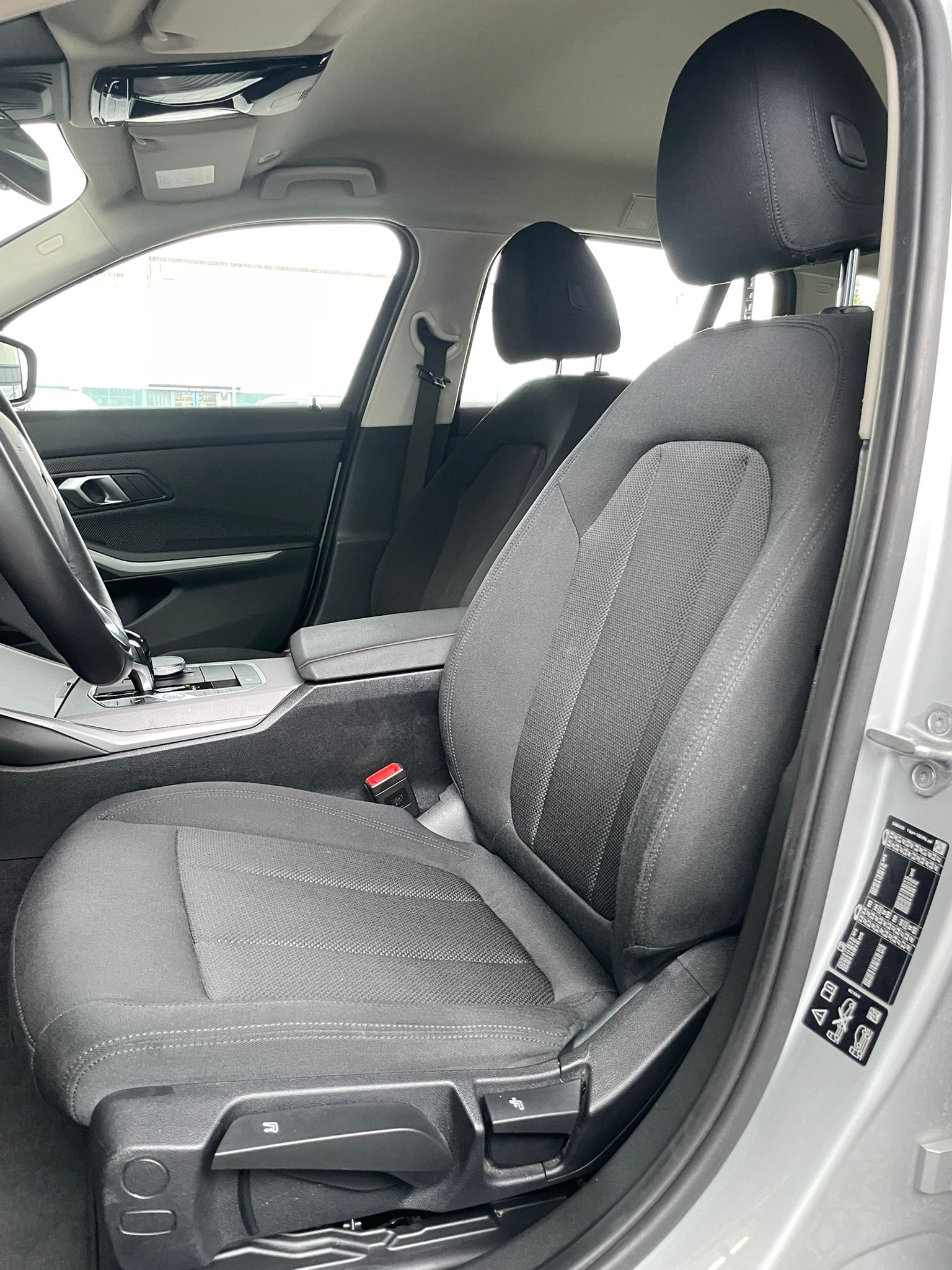 BMW 320d xDrive Touring-5