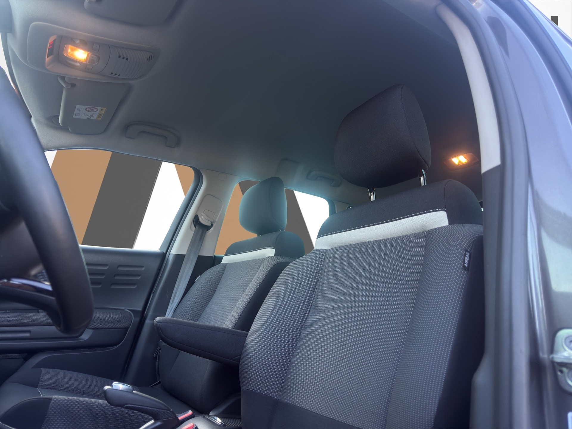 CITROEN C3 Aircross 1.2 PureTech 130 Shine - 19