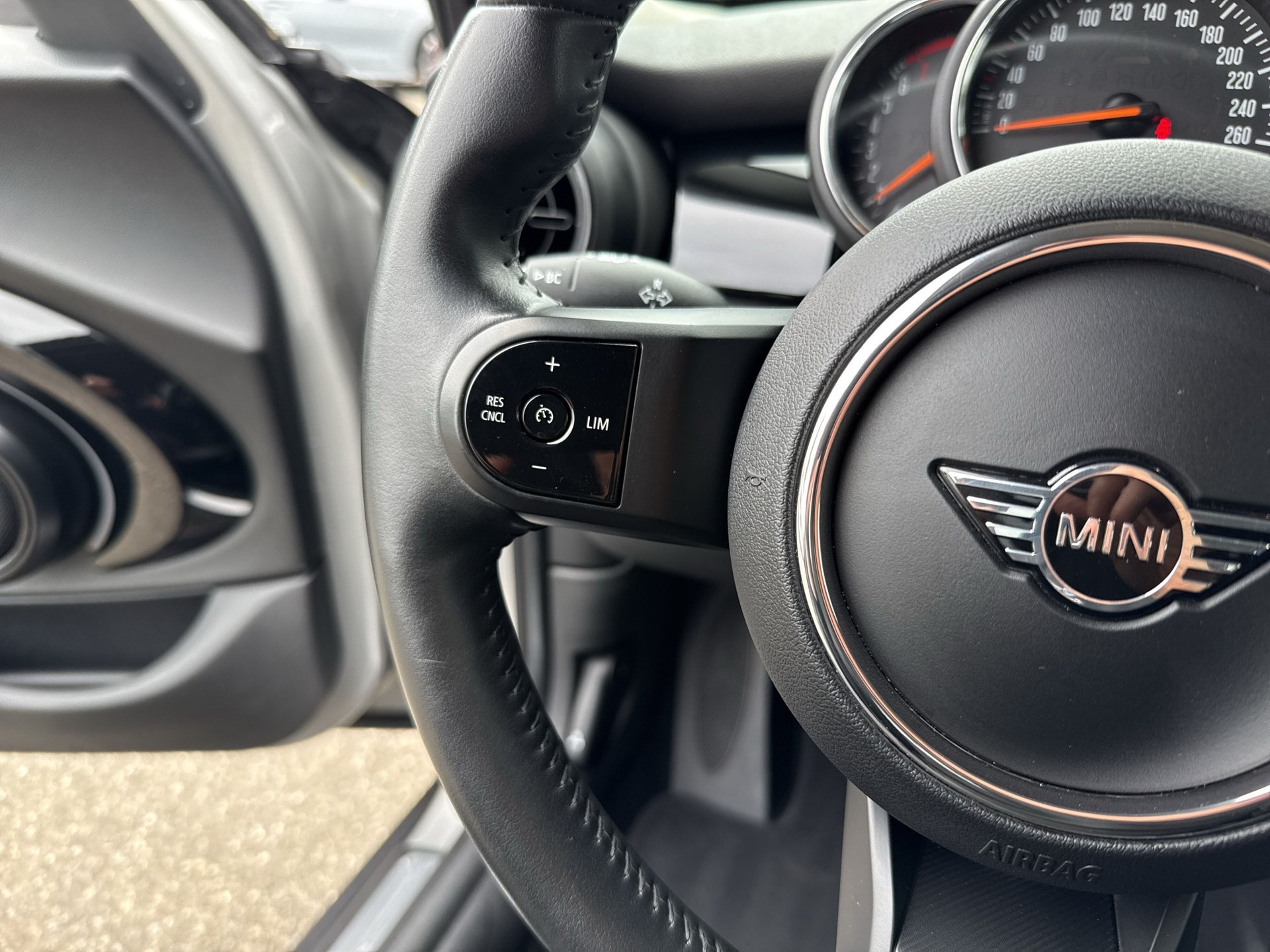 MINI Cooper Steptronic DKG - 15