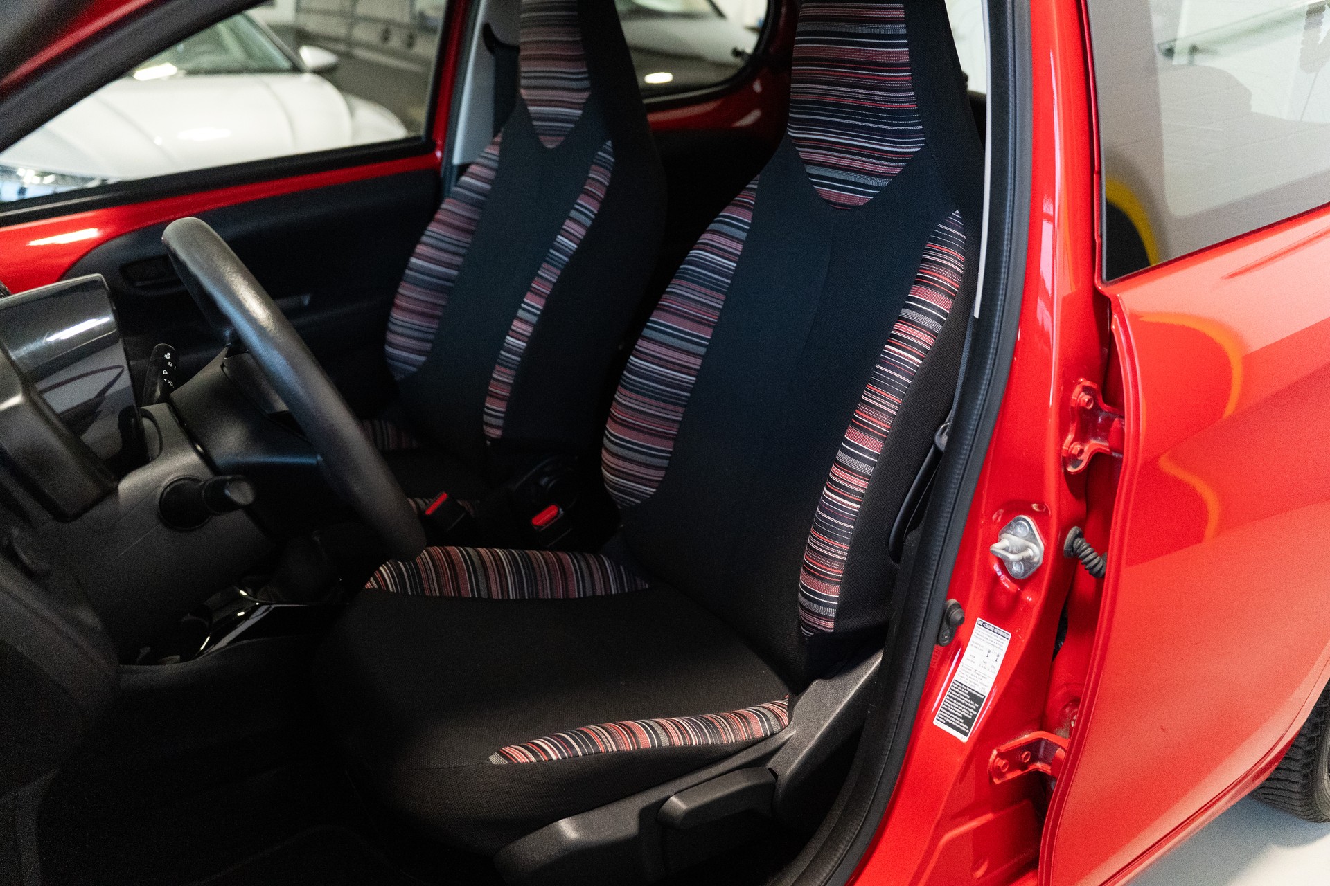 CITROEN C1 1.0 VTi Swiss Edition Stop&Start - 10