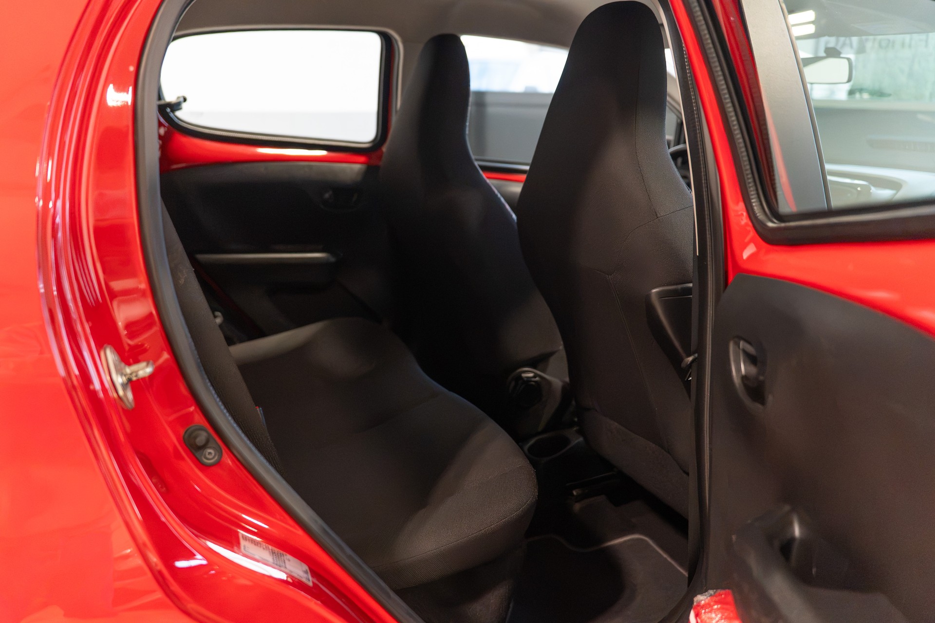 CITROEN C1 1.0 VTi Swiss Edition Stop&Start - 8