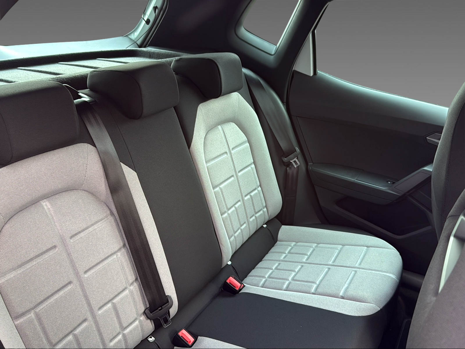 SEAT Arona 1.5 TSI FR DSG - 9