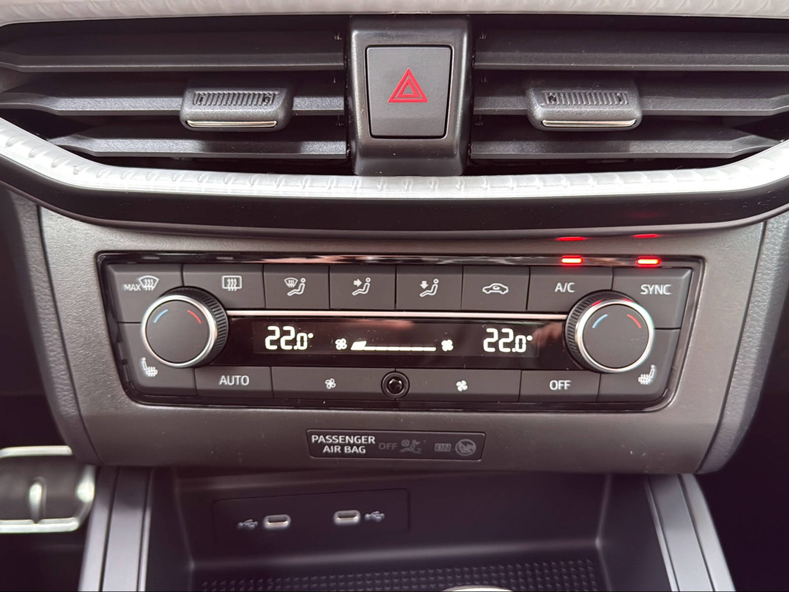 SEAT Arona 1.5 TSI FR DSG - 8