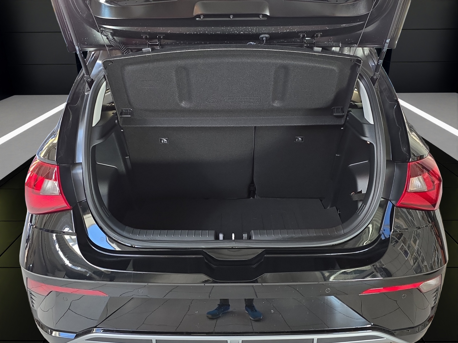 HYUNDAI i20 1.0 T-GDi Amplia DCT - 13